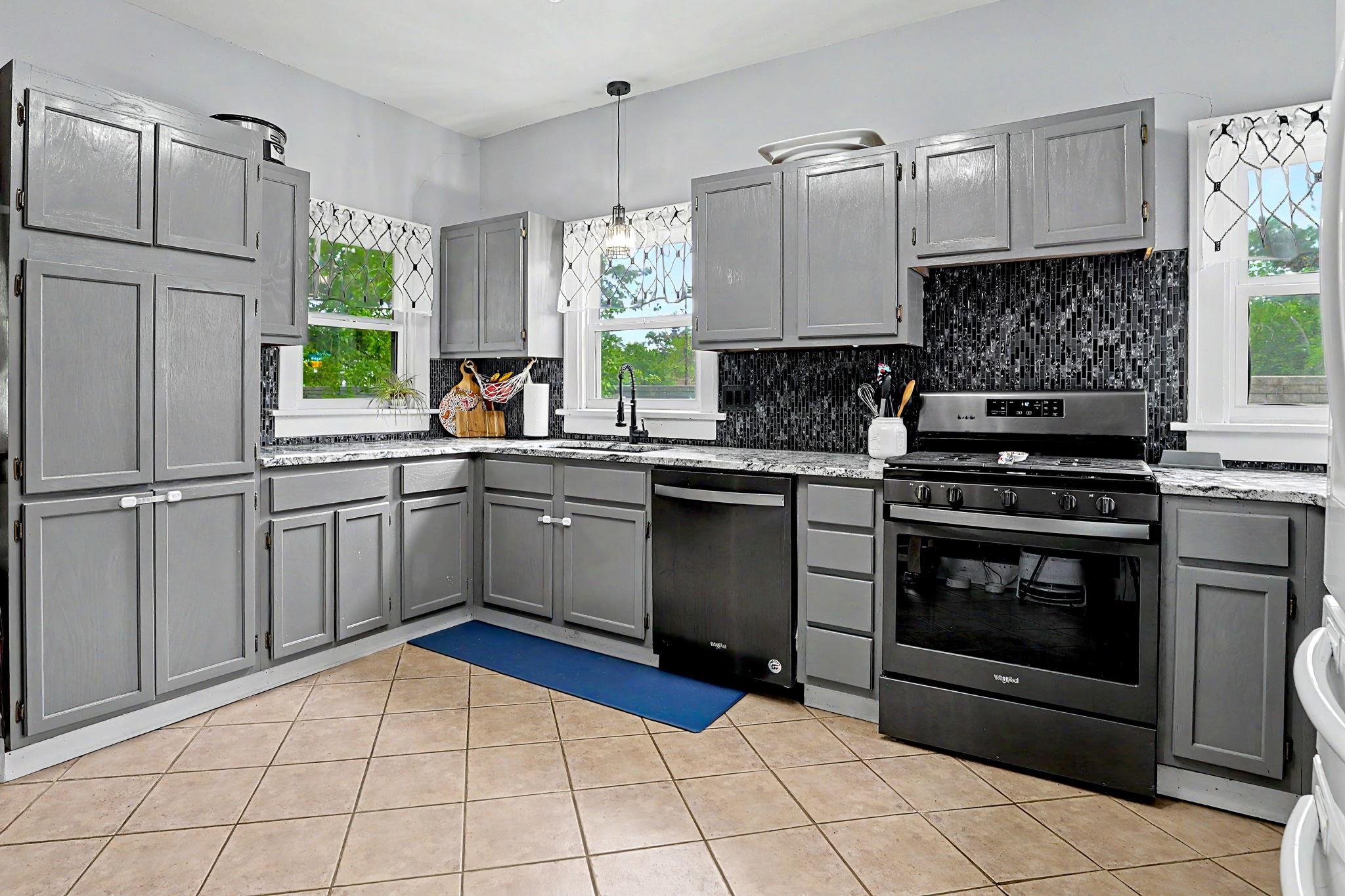 448 S Belmont Street Wichita KS 67218