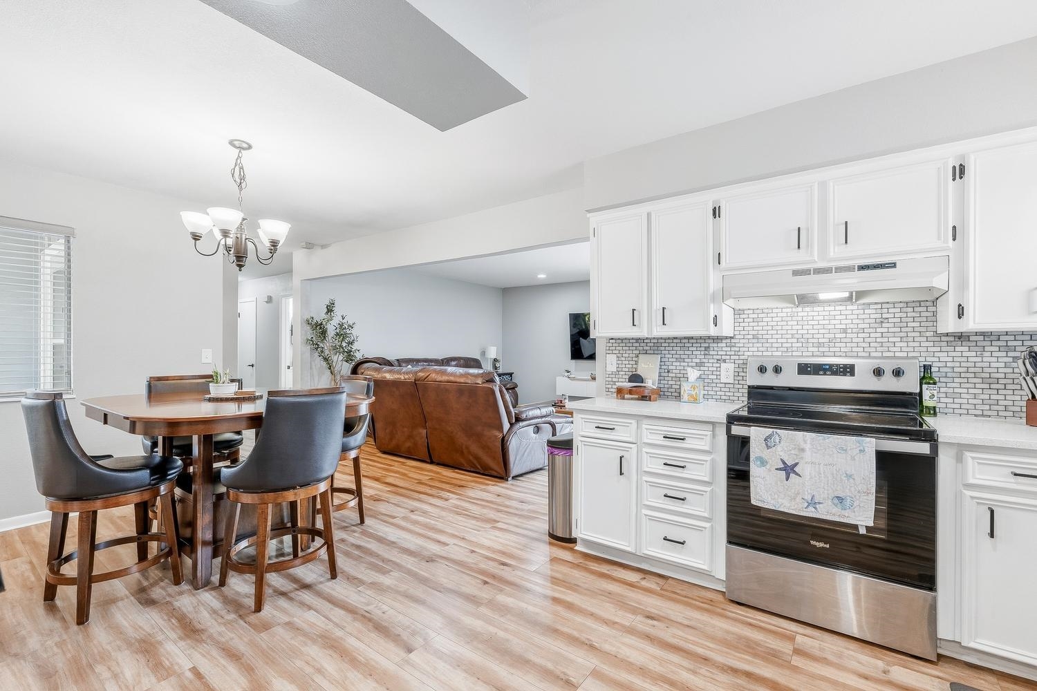4209 Charron Wichita KS 67220