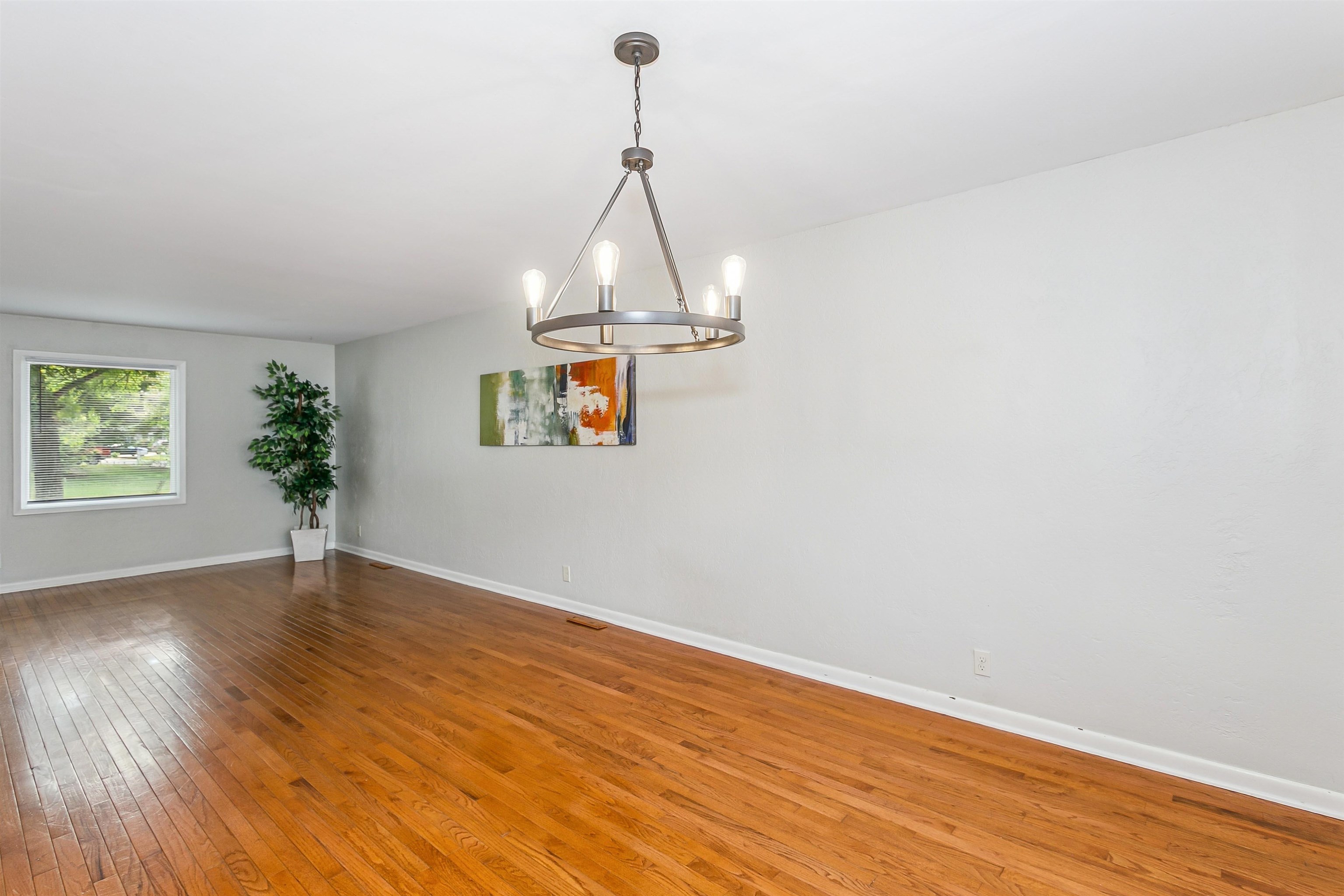373 S Covington Street Wichita KS 67209