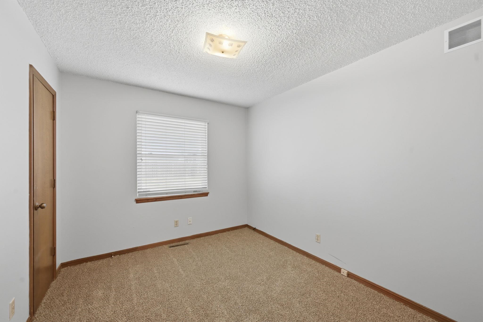 1673 N Timothy Lane Wichita KS 67212