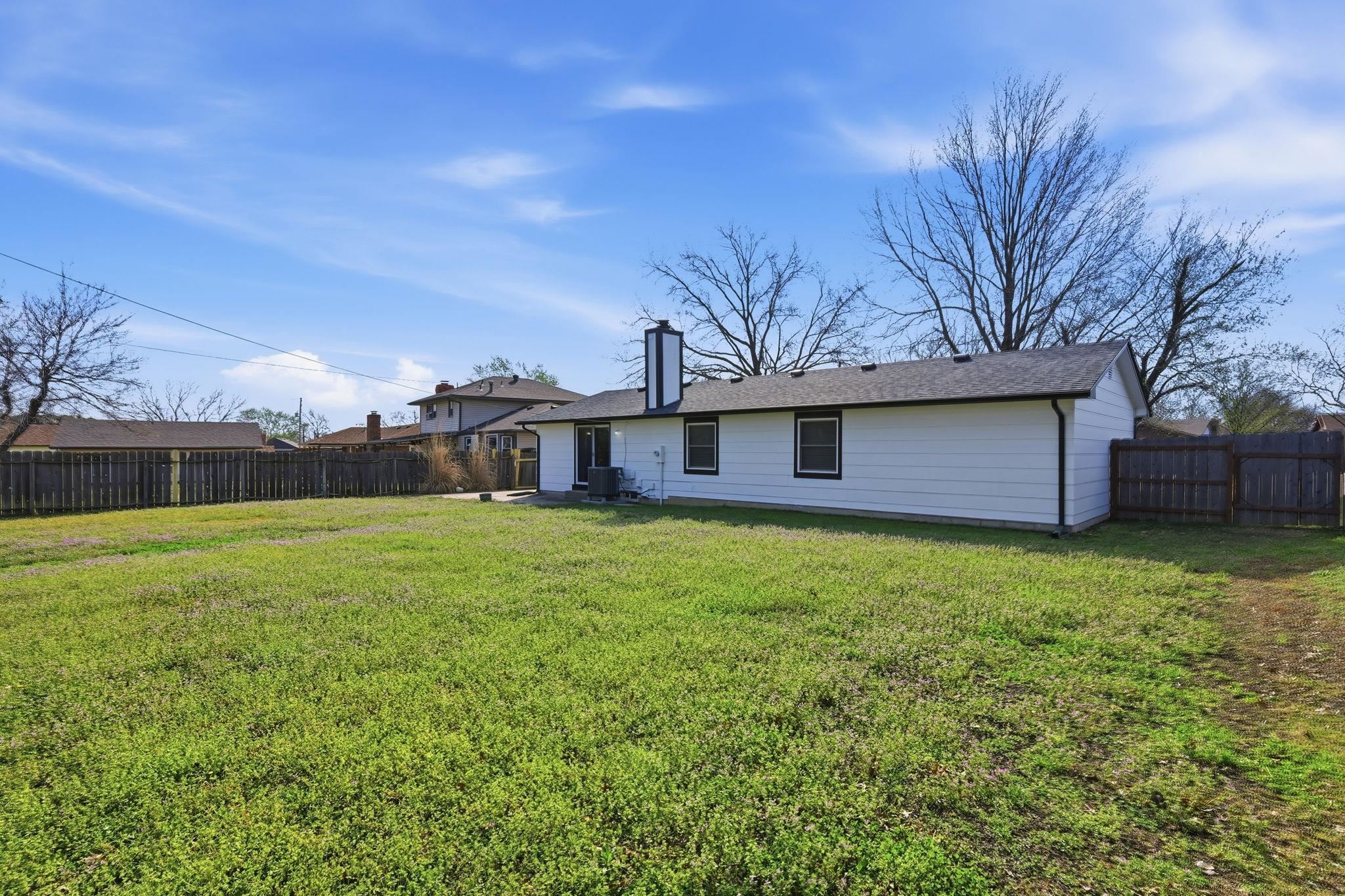 1673 N Timothy Lane Wichita KS 67212