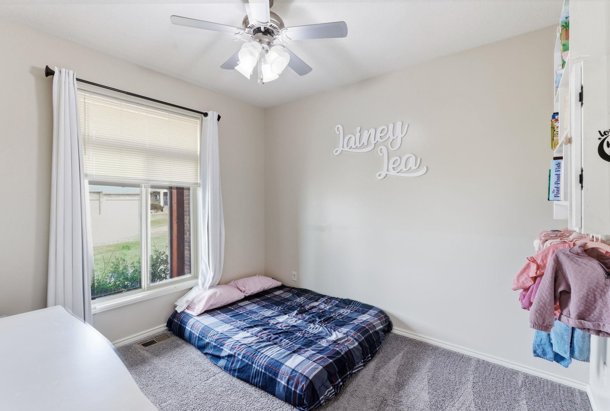 1233 E Bearhill Circle Park City KS 67147