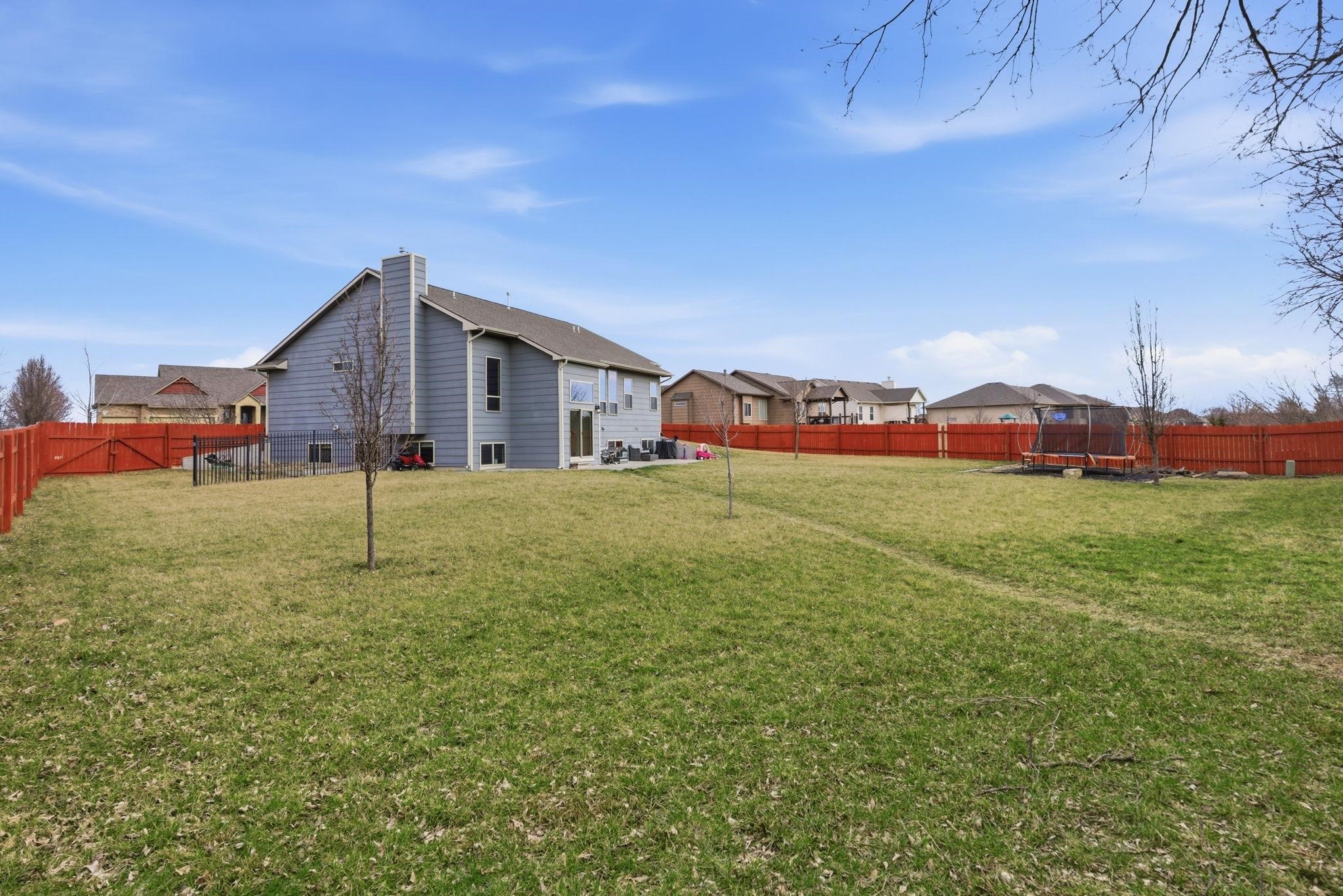 1233 E Bearhill Circle Park City KS 67147