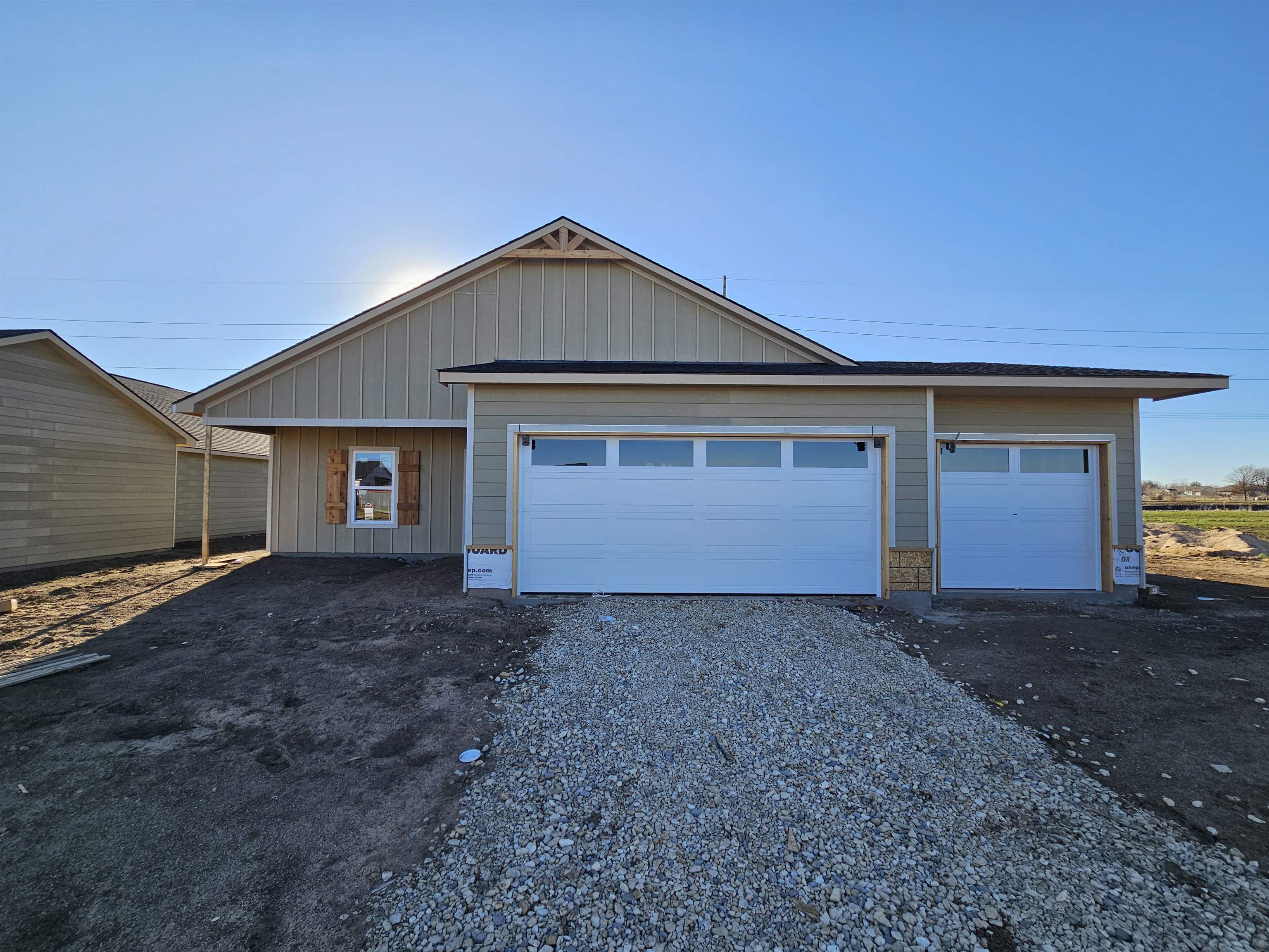 935 N Forestview Street Wichita KS 67235