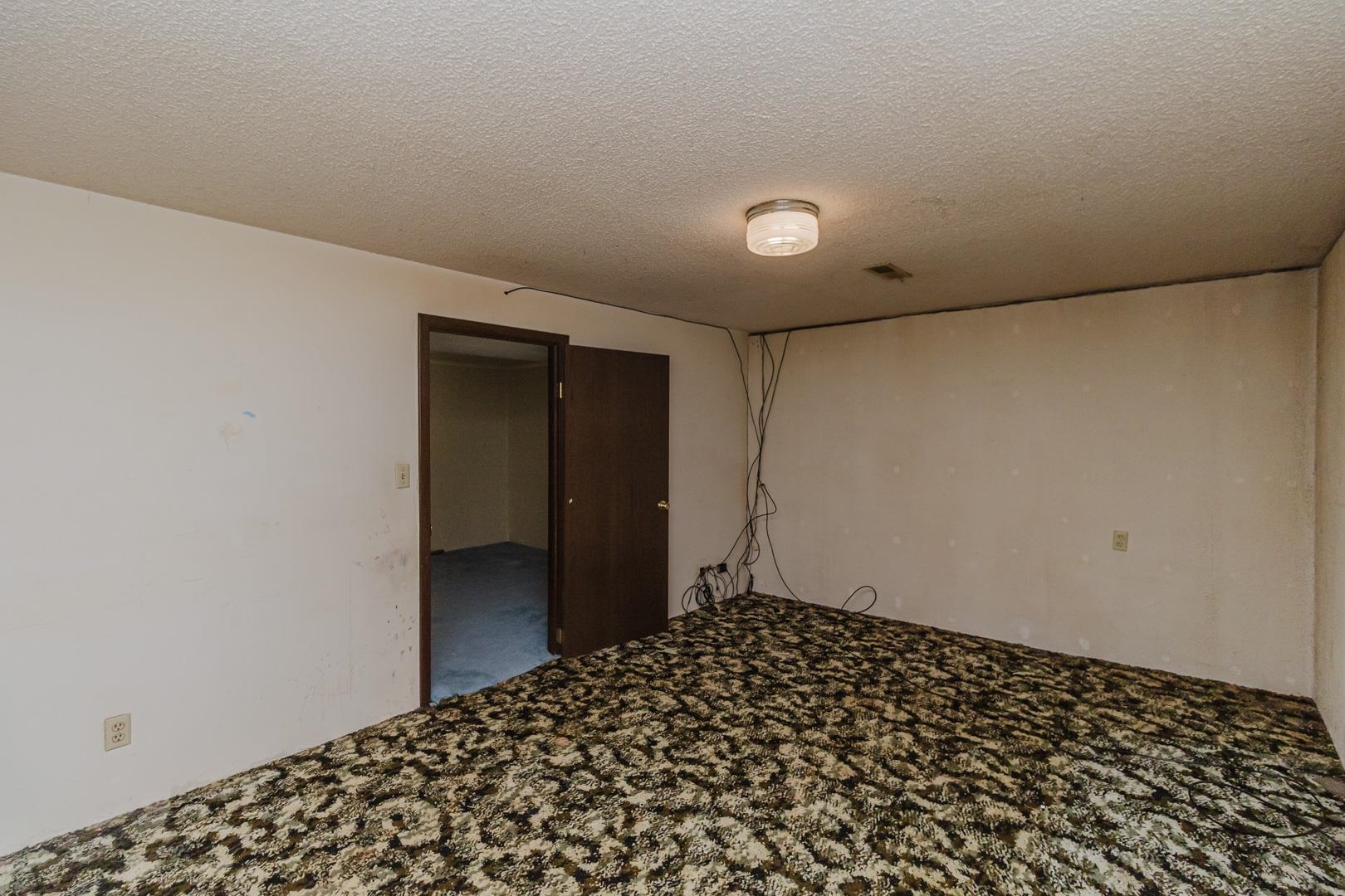 4915 Arlene Wichita KS 67220