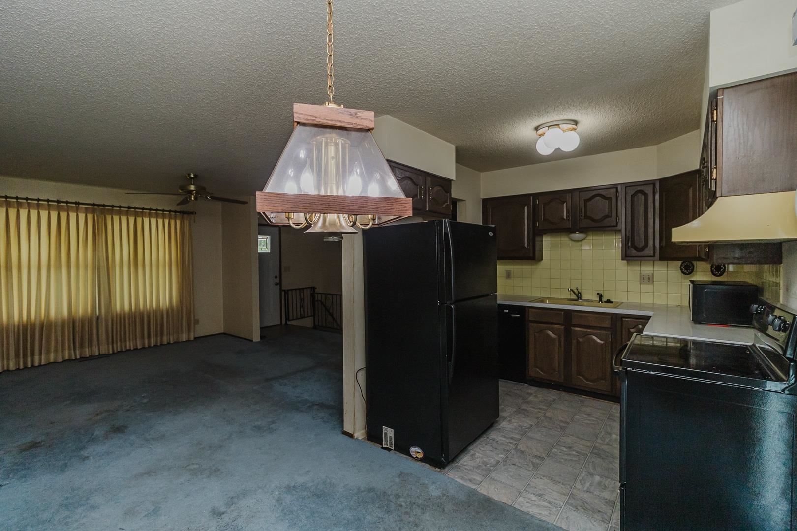 4915 Arlene Wichita KS 67220
