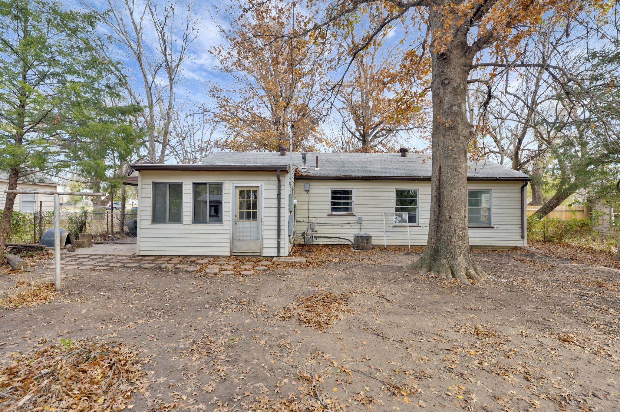 4221 S Englewood Street Wichita KS 67216