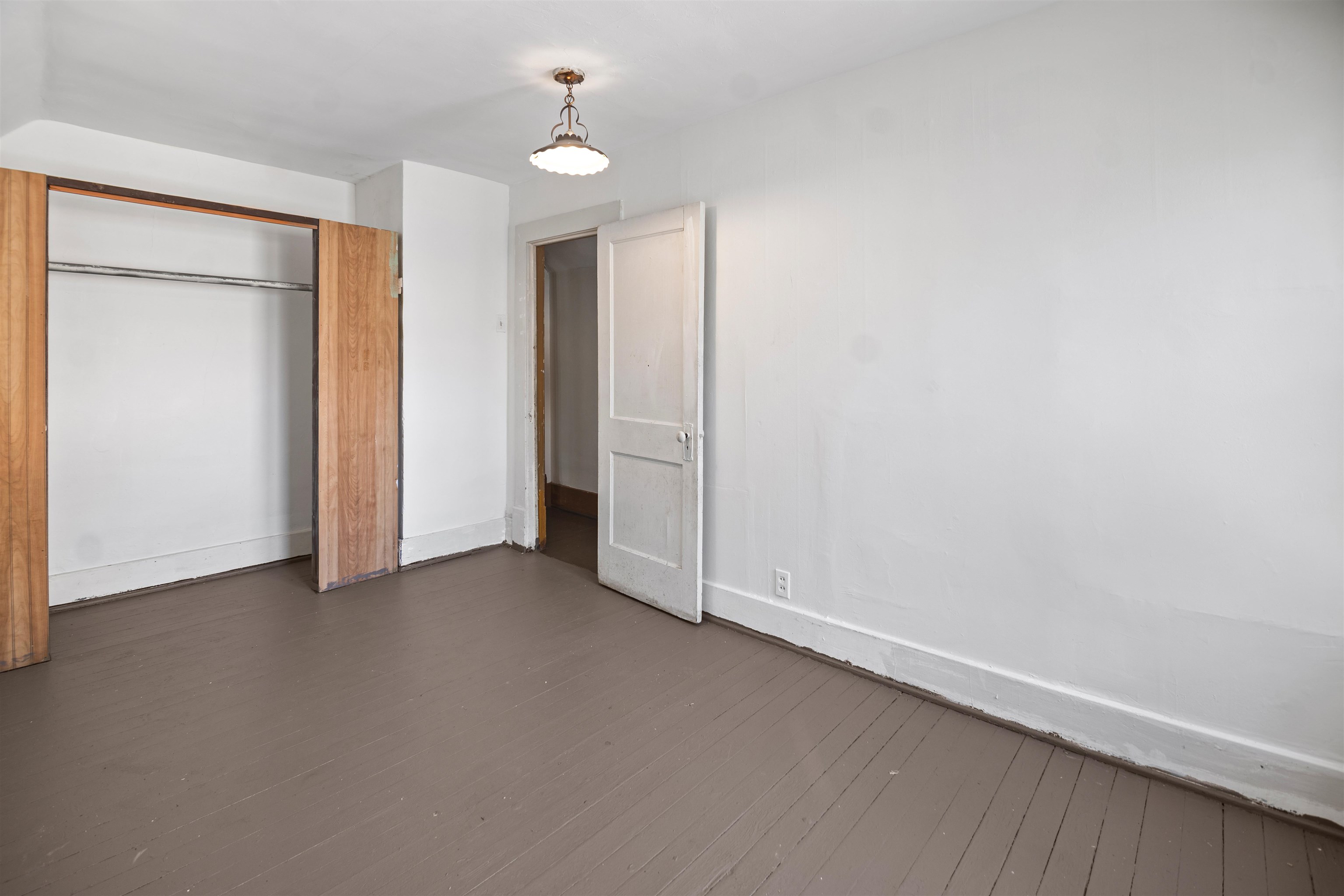 217 N Volutsia Avenue Wichita KS 67214