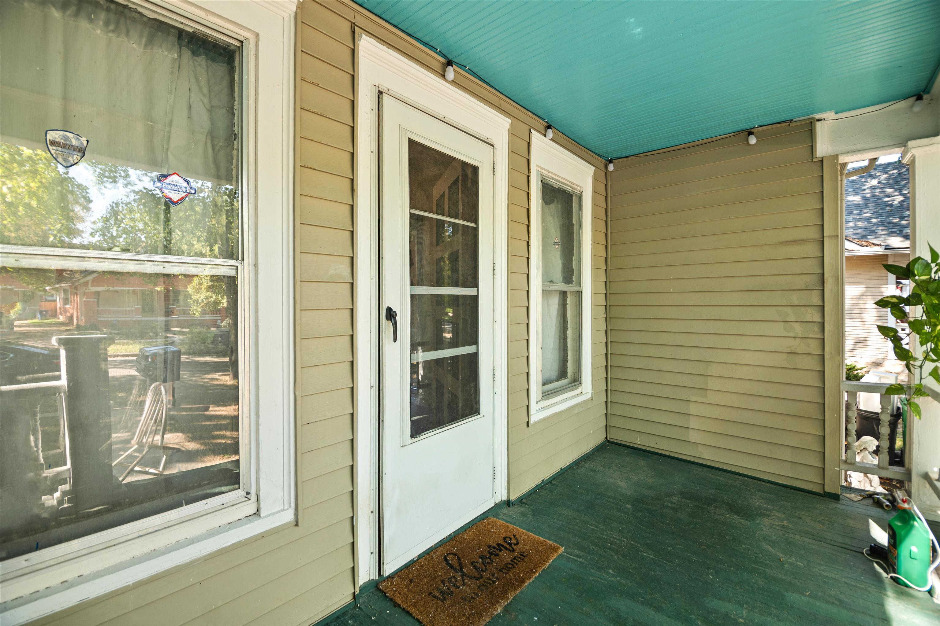 217 N Volutsia Avenue Wichita KS 67214