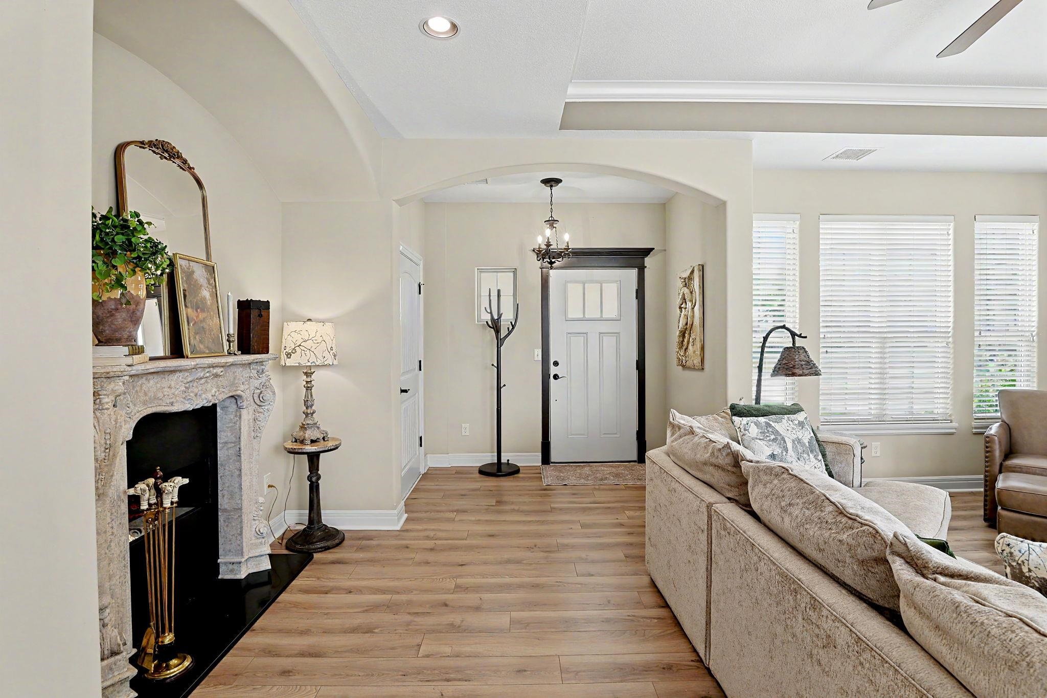 4875 N Indian Oak Street Bel Aire KS 67226