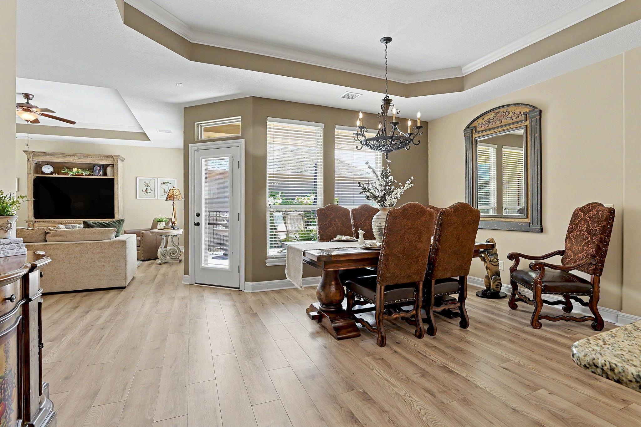 4875 N Indian Oak Street Bel Aire KS 67226