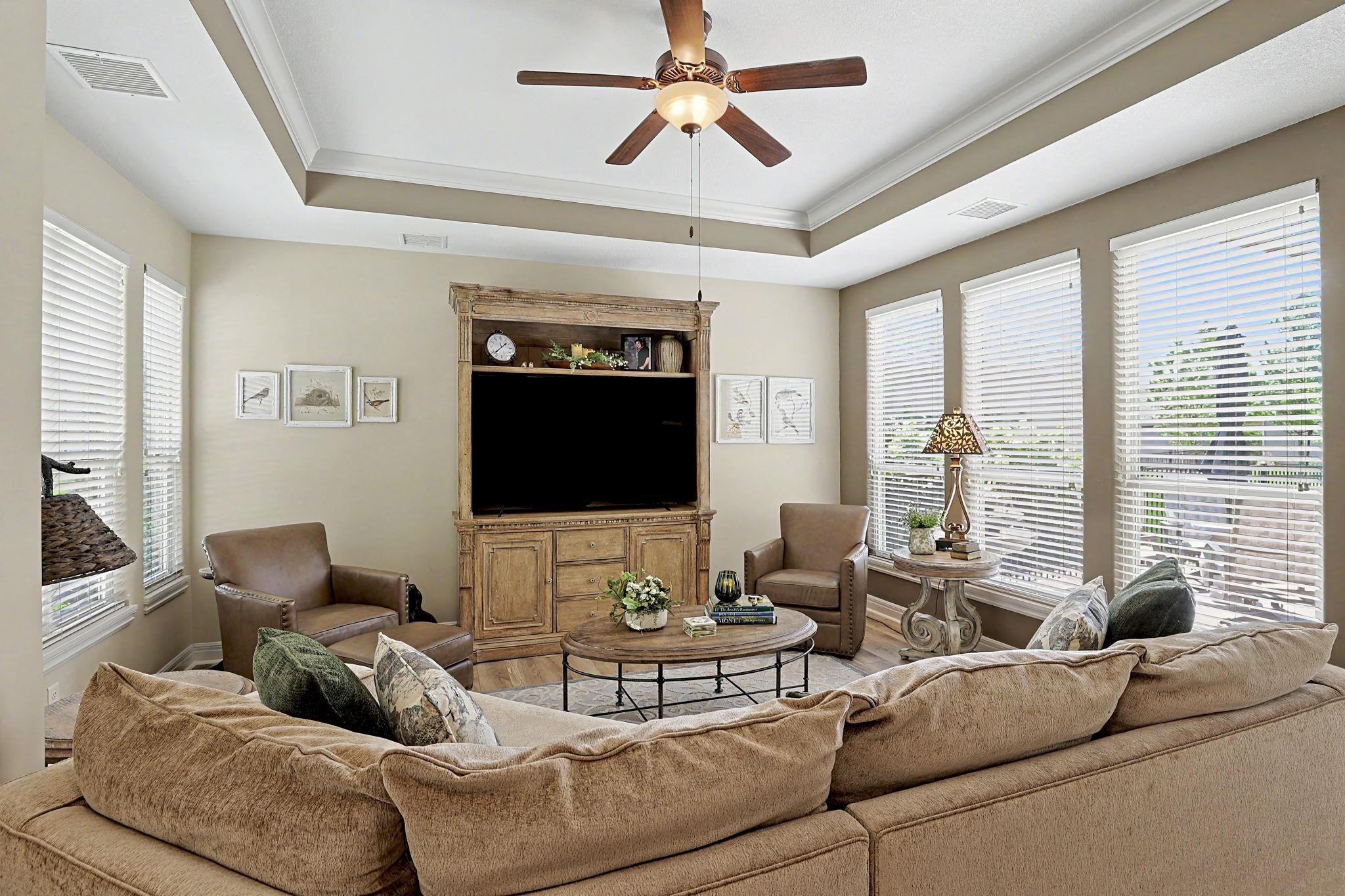 4875 N Indian Oak Street Bel Aire KS 67226