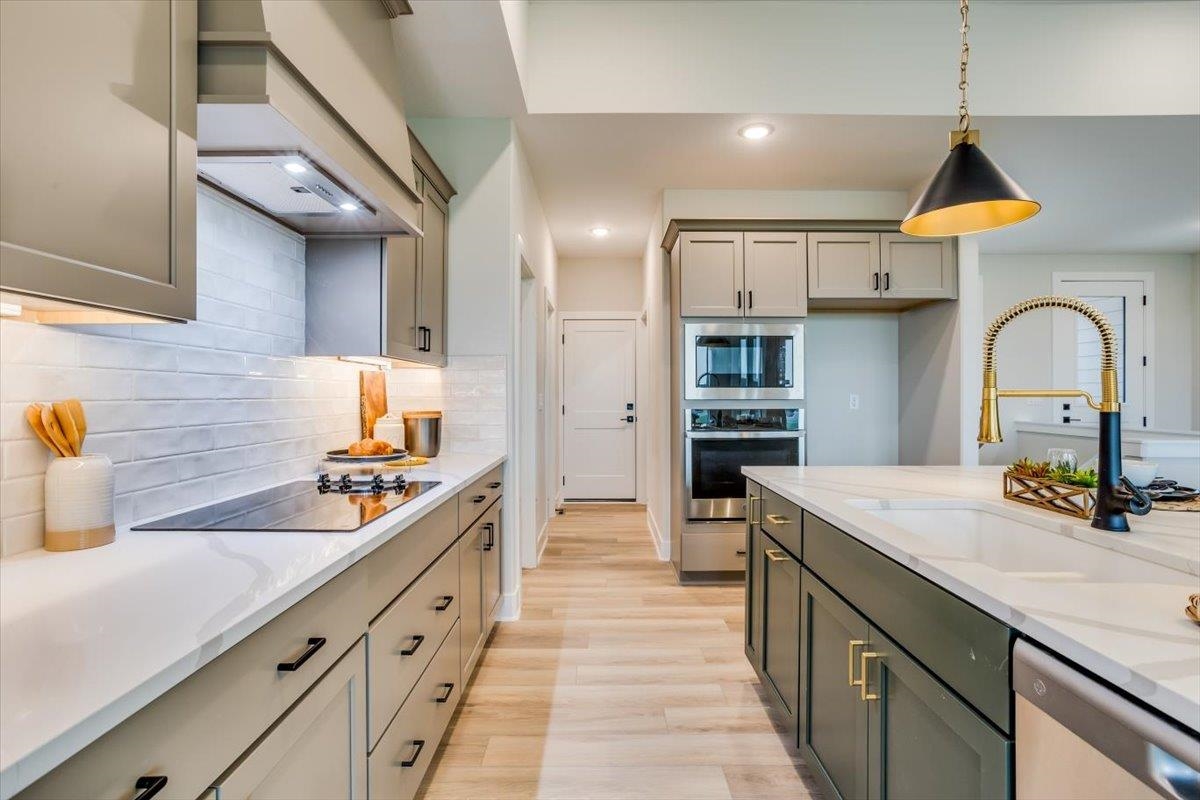 9637 W Cedar Lane Maize KS 67101