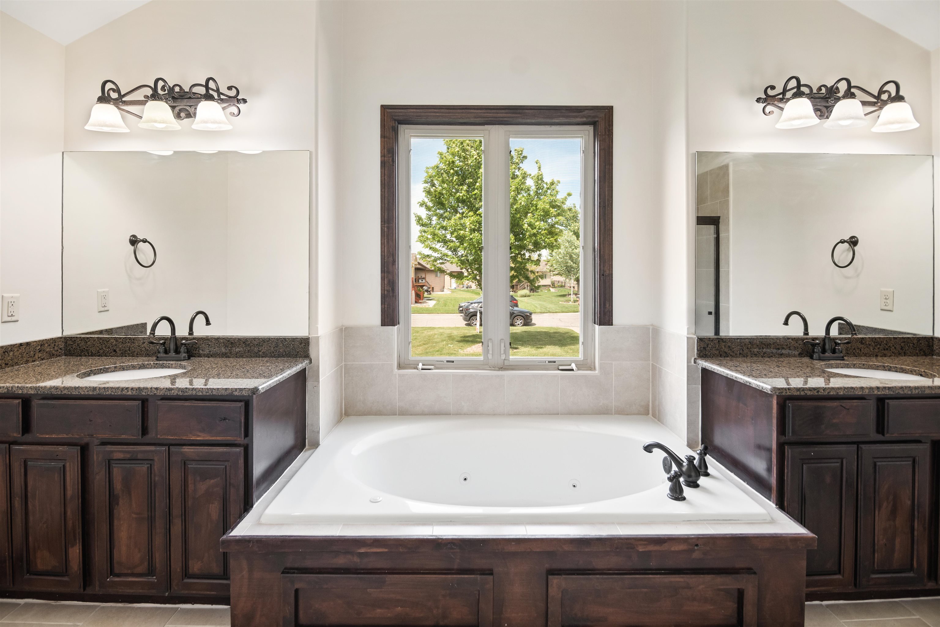 2034 S Sierra Hills Court Wichita KS 67230
