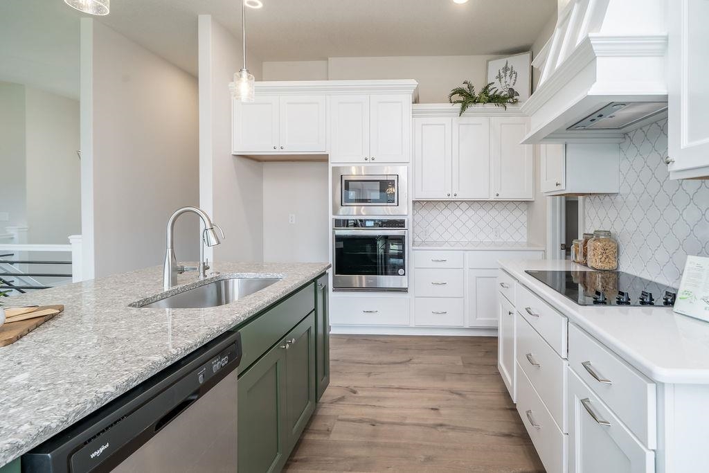 1242 W Ravendale Lane Goddard KS 67052