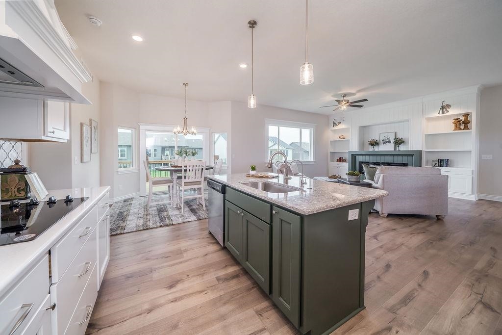 1242 W Ravendale Lane Goddard KS 67052