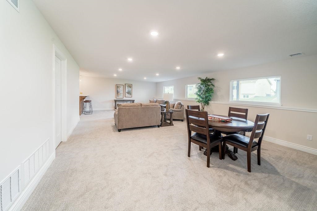 1242 W Ravendale Lane Goddard KS 67052