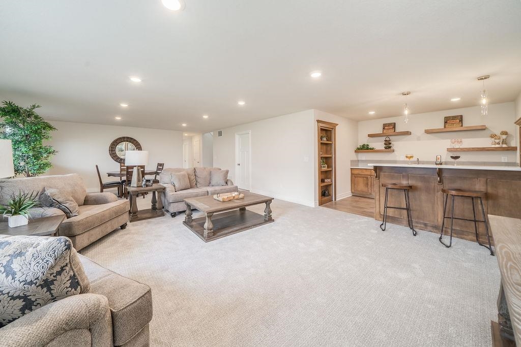 1242 W Ravendale Lane Goddard KS 67052