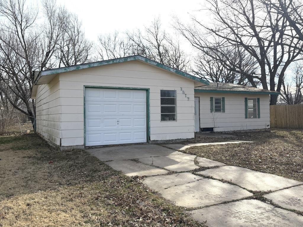 1817 N C Wellington KS 67152