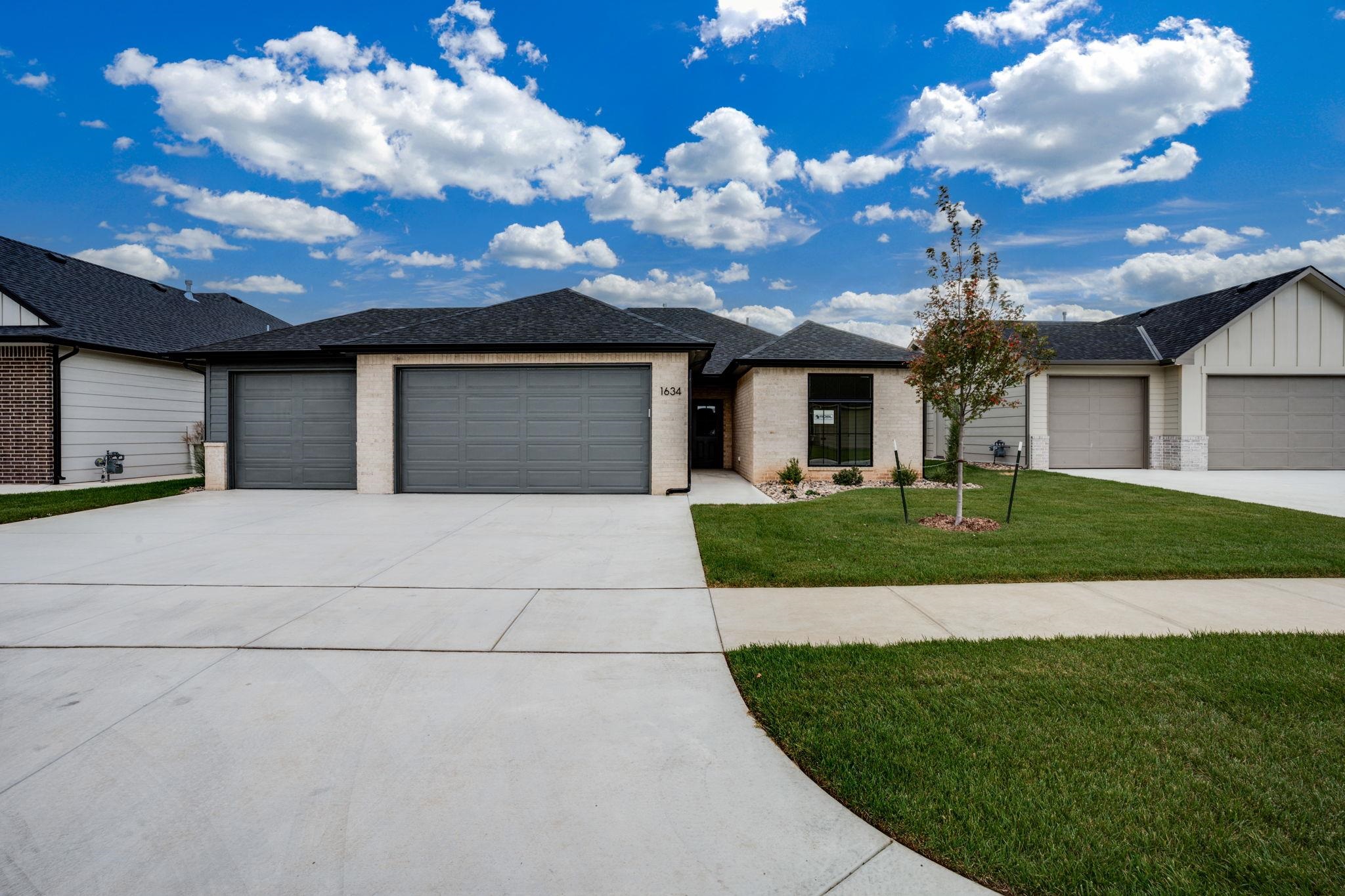 1634 N Forestview Street Wichita KS 67235
