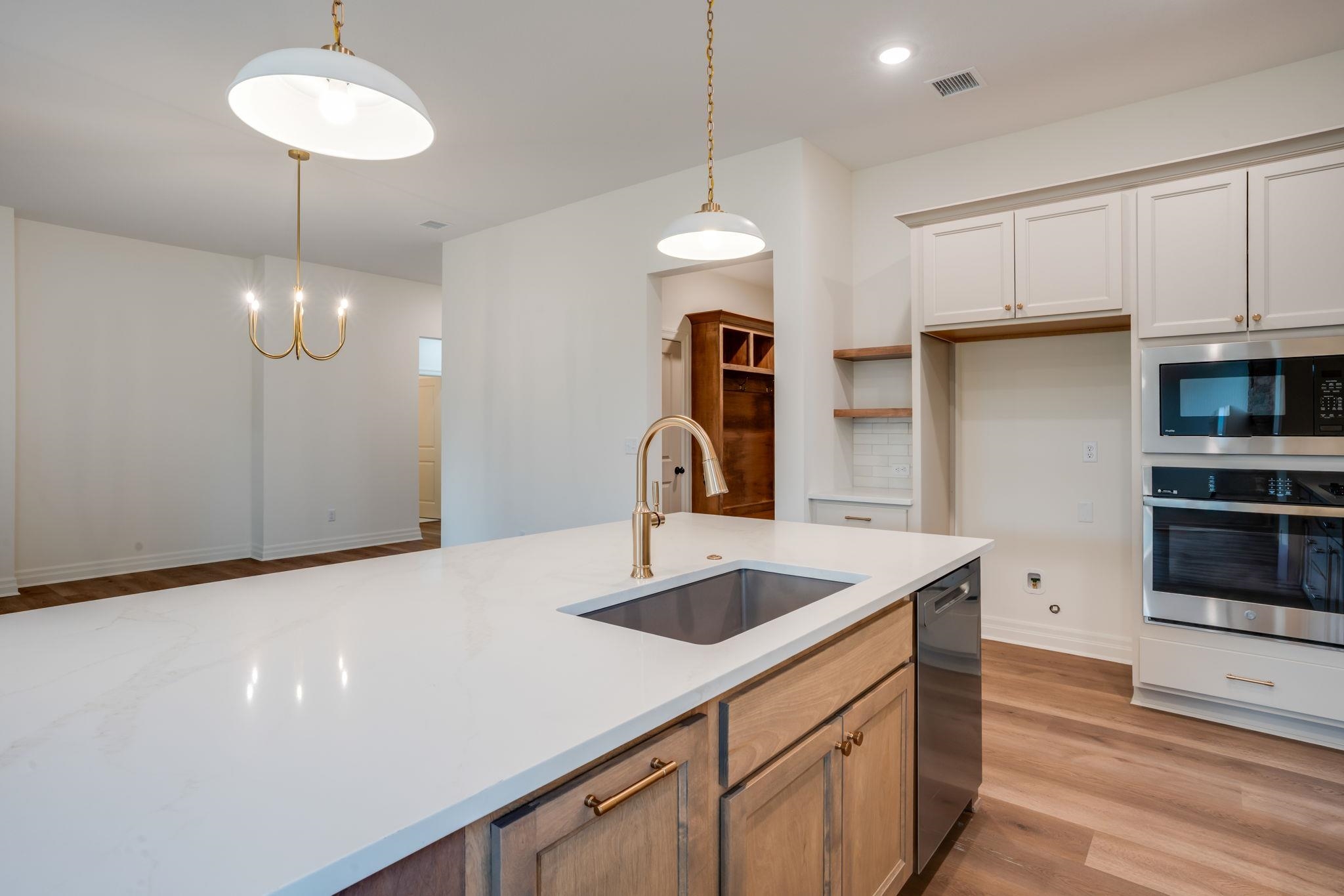 1634 N Forestview Street Wichita KS 67235