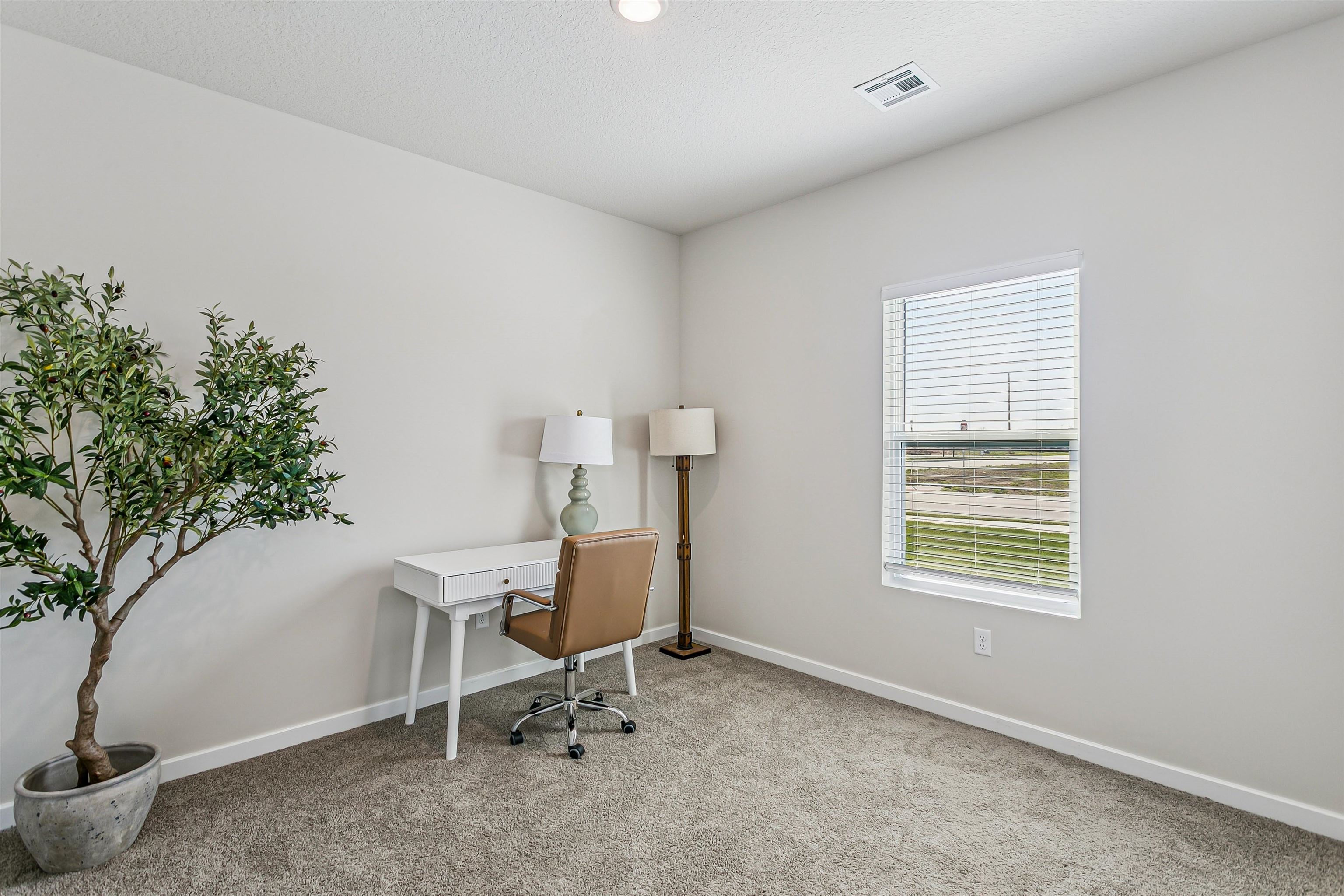 1607 N Emerald Valley Drive Mulvane KS 67110