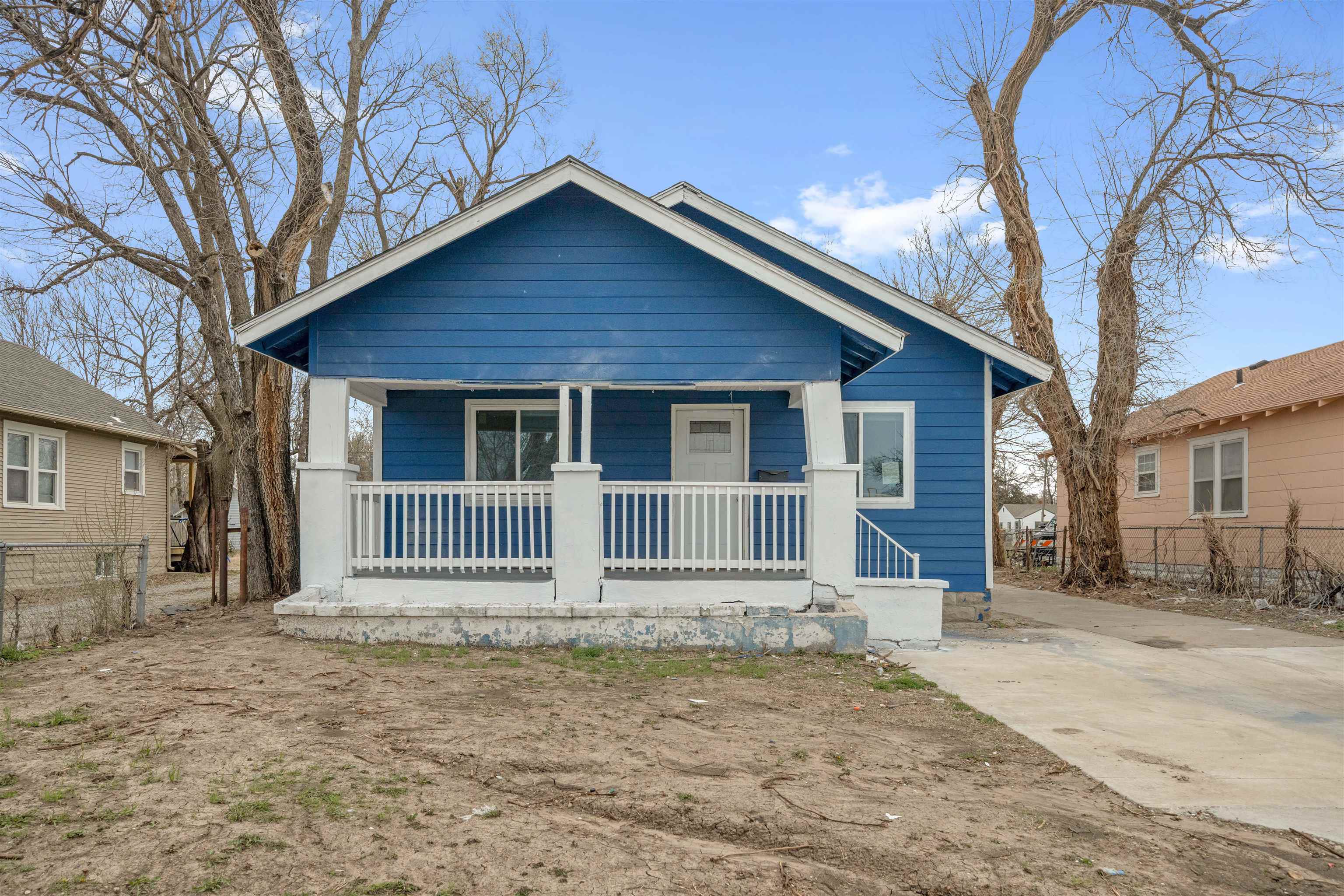 1106 N Grove Avenue Wichita KS 67214