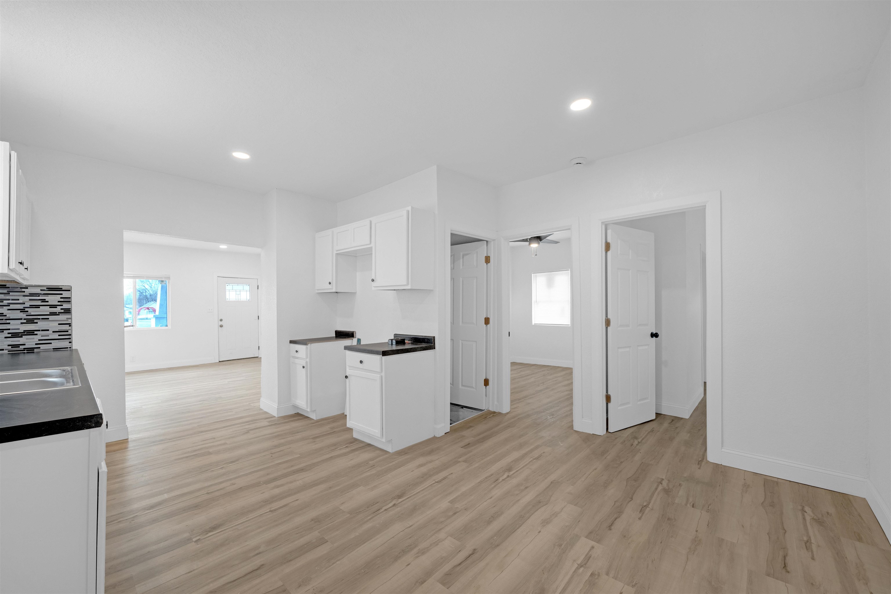 1106 N Grove Avenue Wichita KS 67214