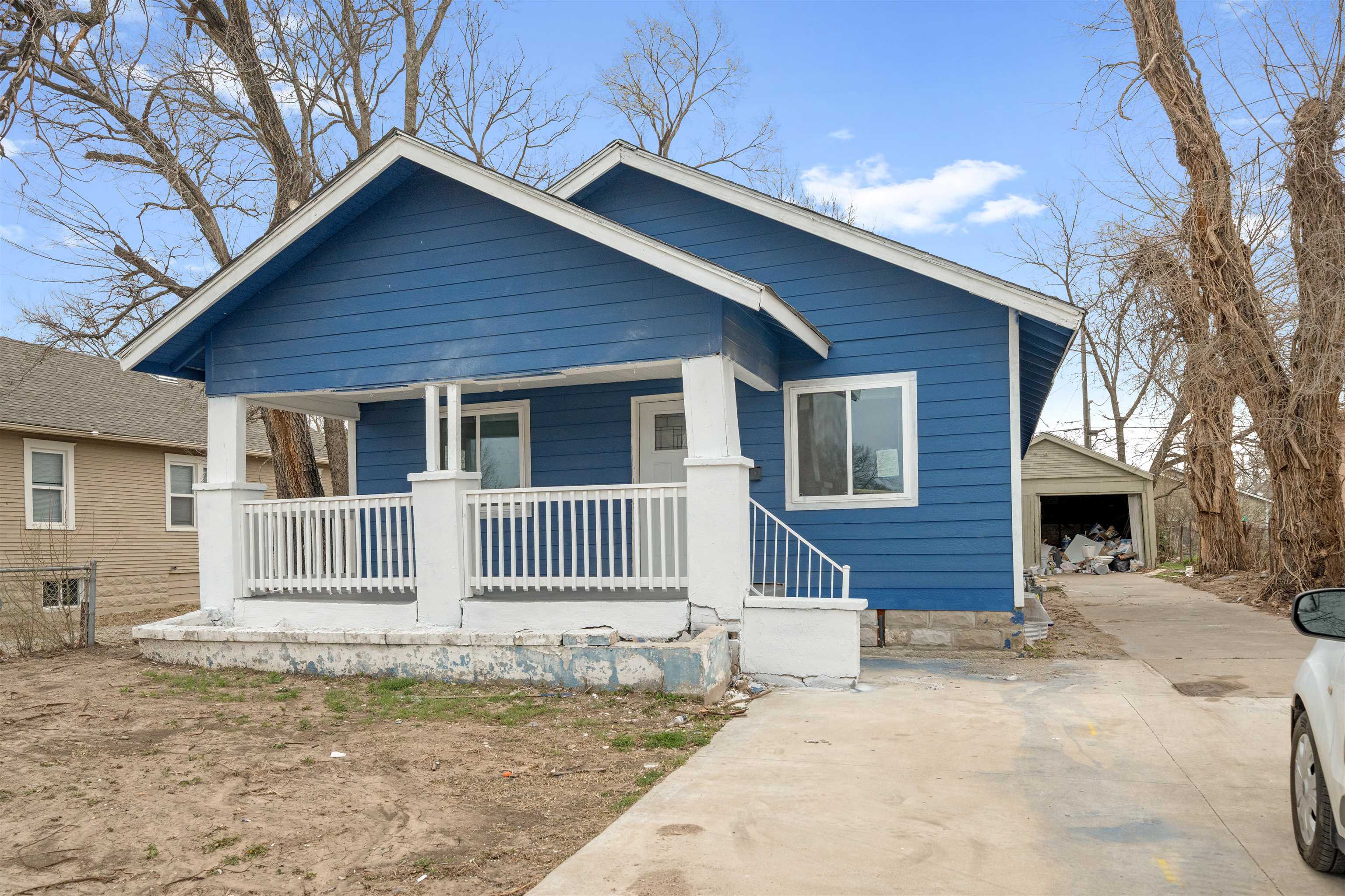 1106 N Grove Avenue Wichita KS 67214