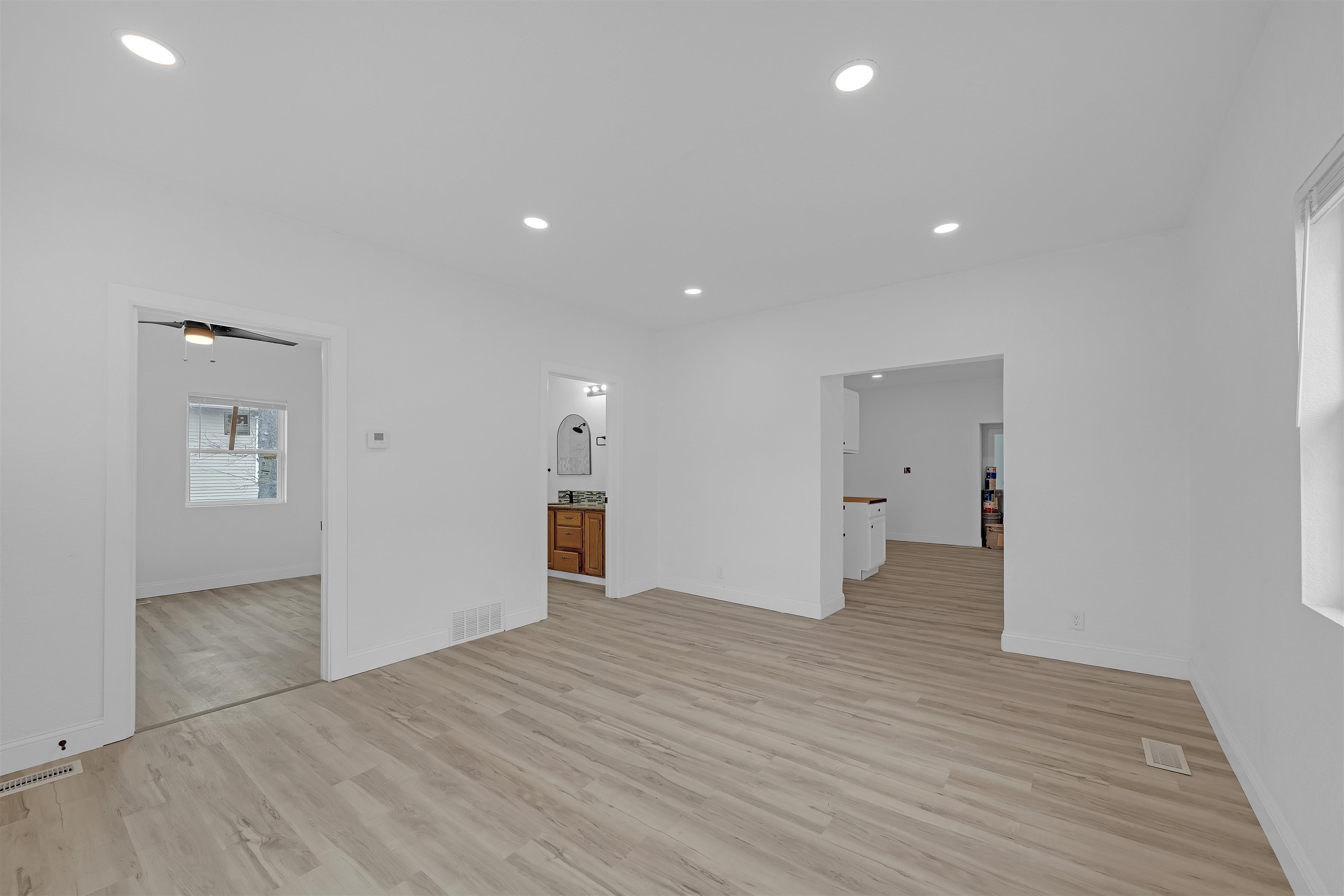 1106 N Grove Avenue Wichita KS 67214
