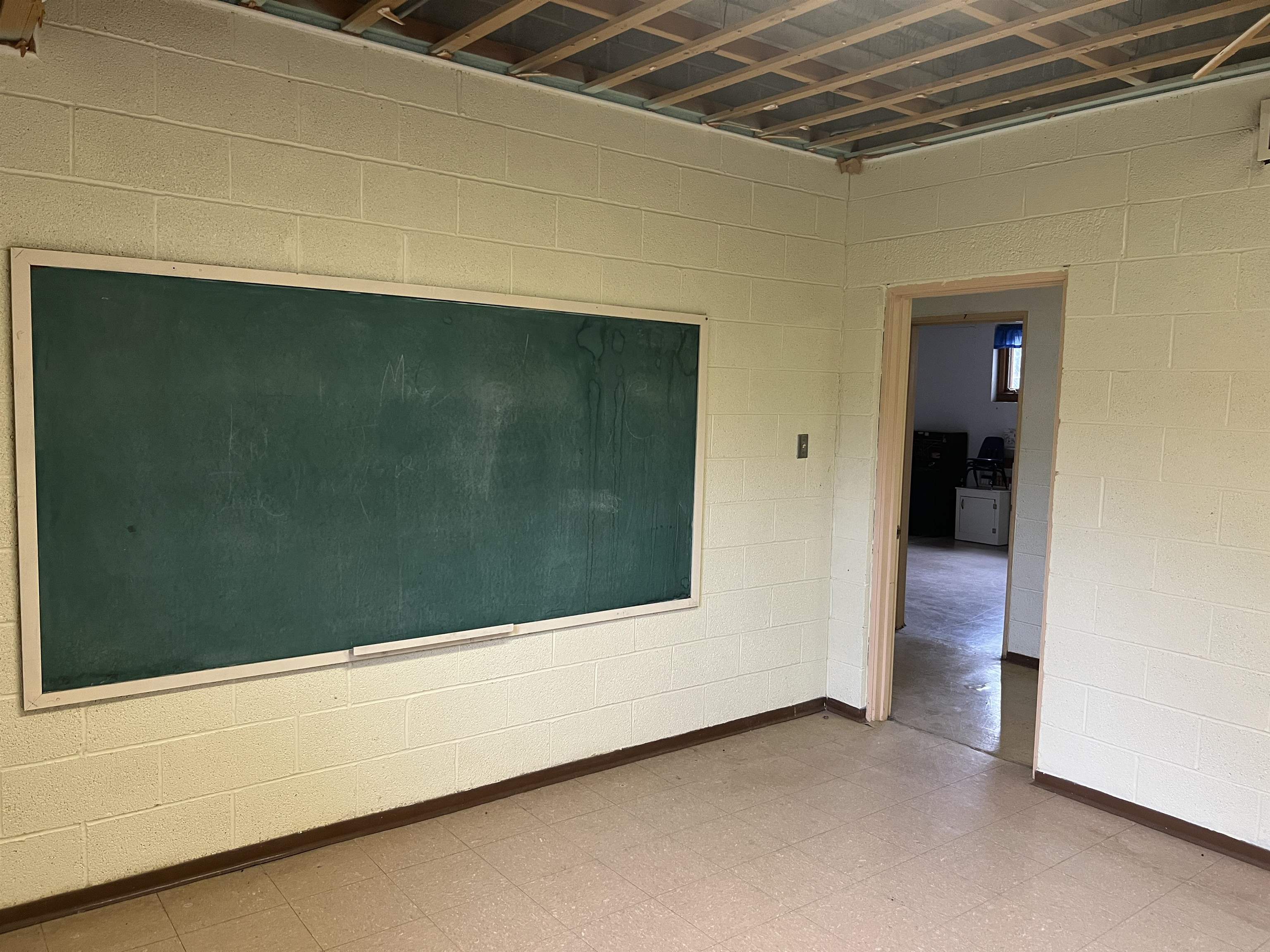 216 N A Arkansas City KS 67005