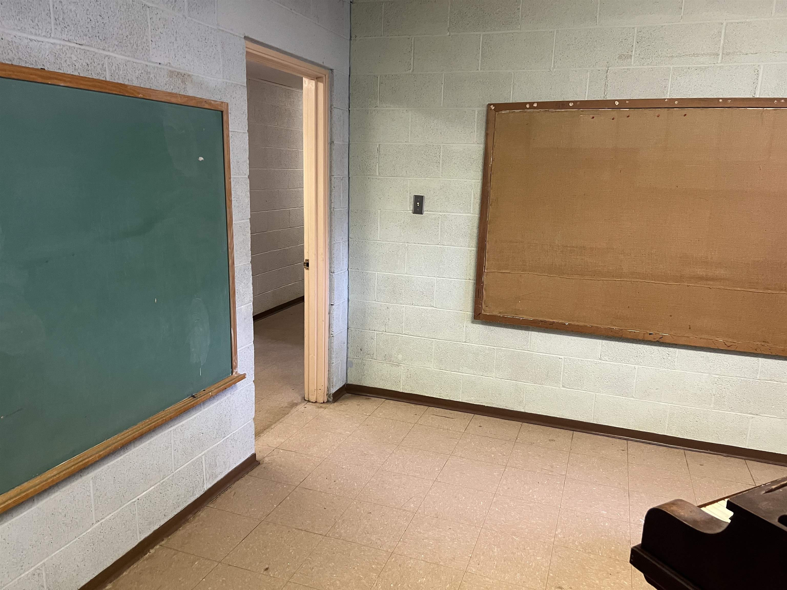 216 N A Arkansas City KS 67005