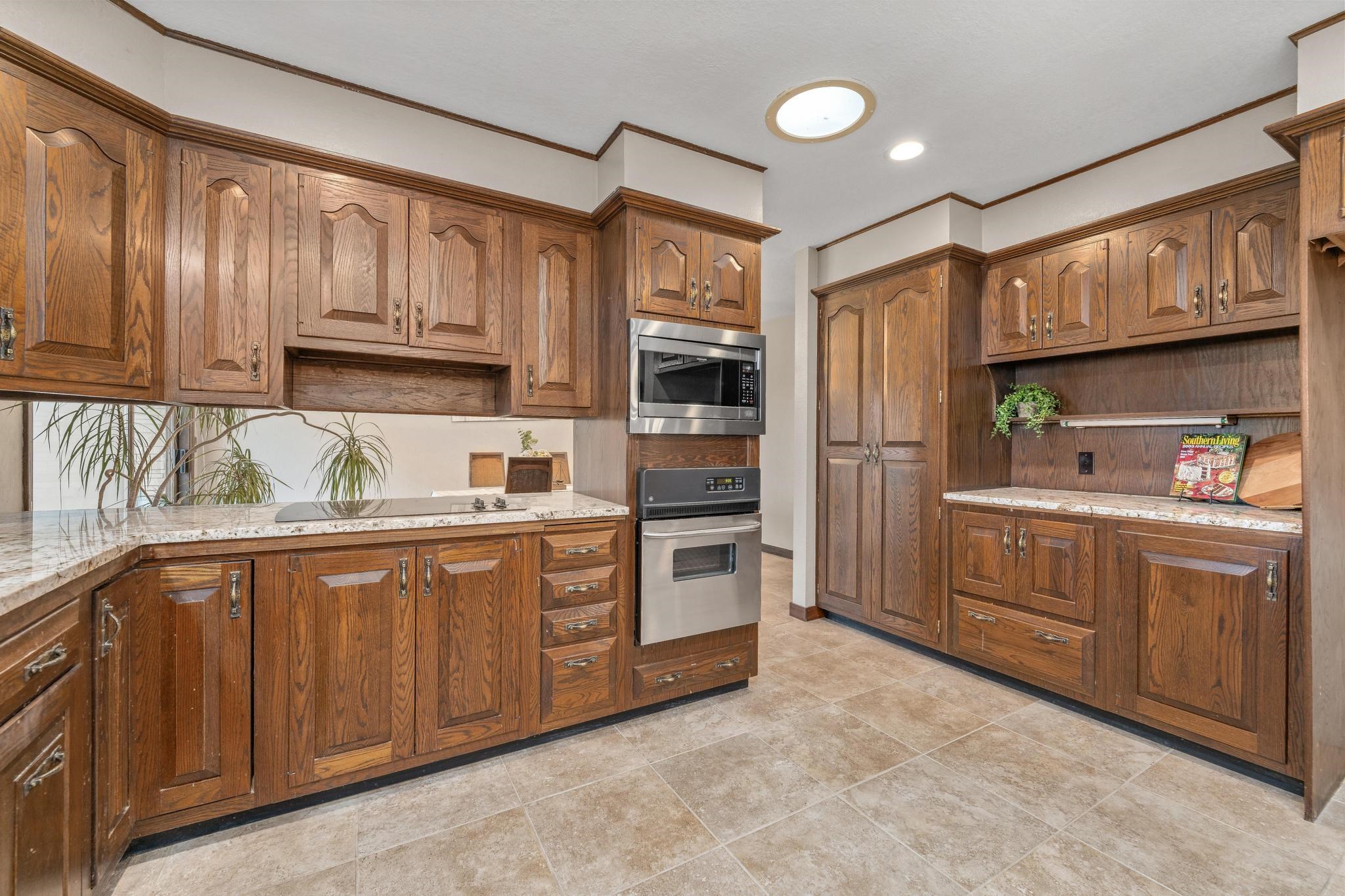 68 E Saint Cloud Place Wichita KS 67230