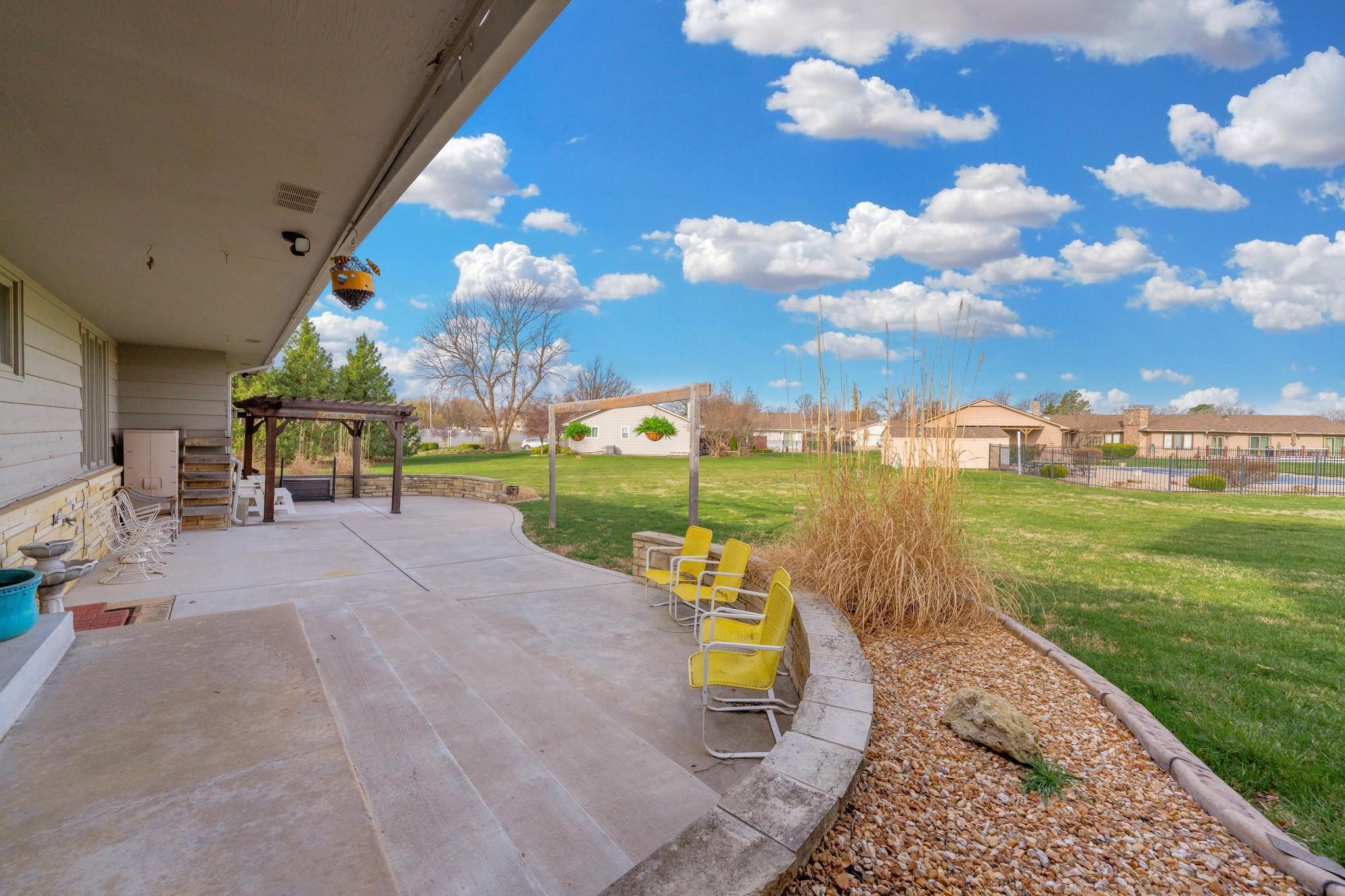 68 E Saint Cloud Place Wichita KS 67230