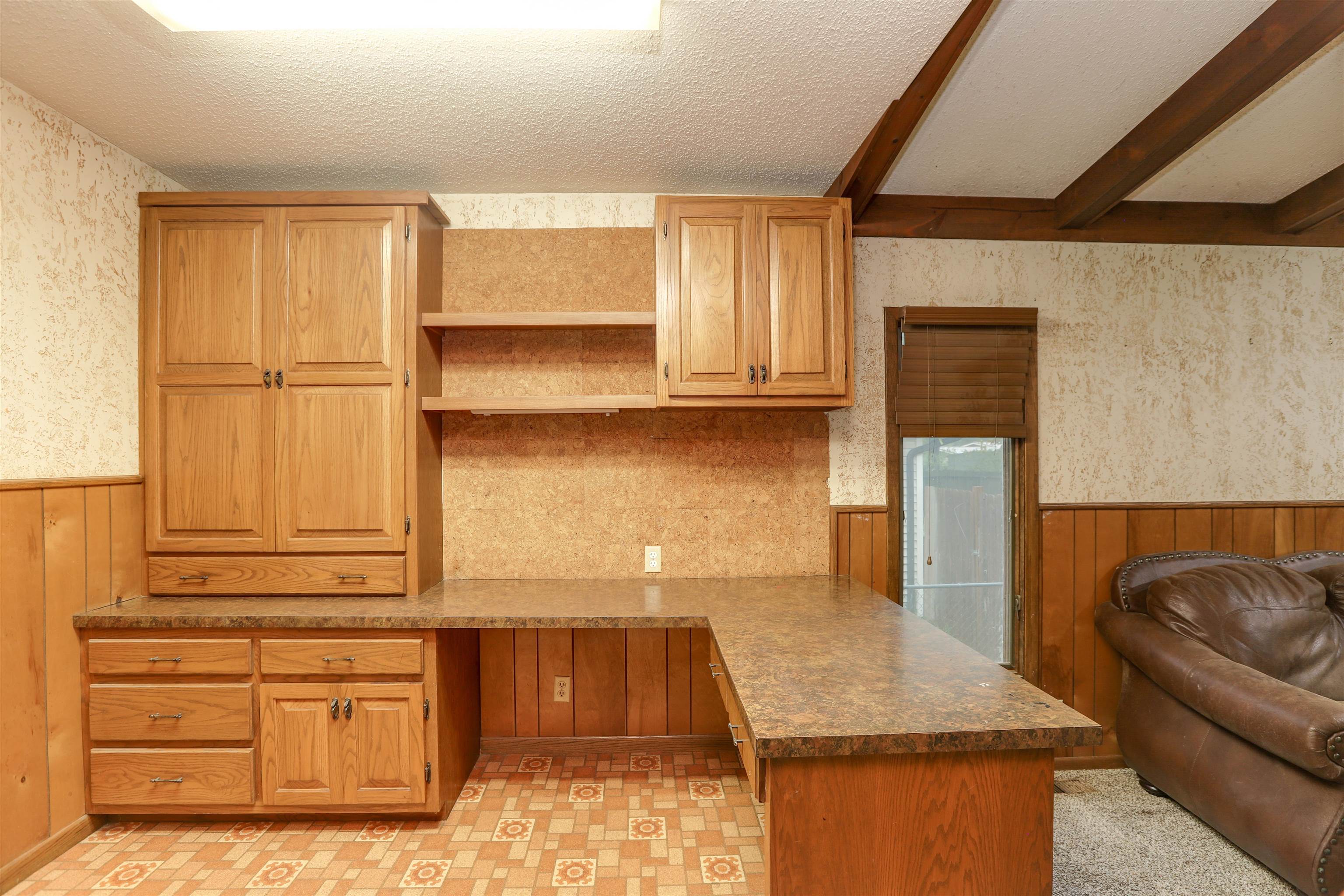 1239 N Illinois Street Wichita KS 67203