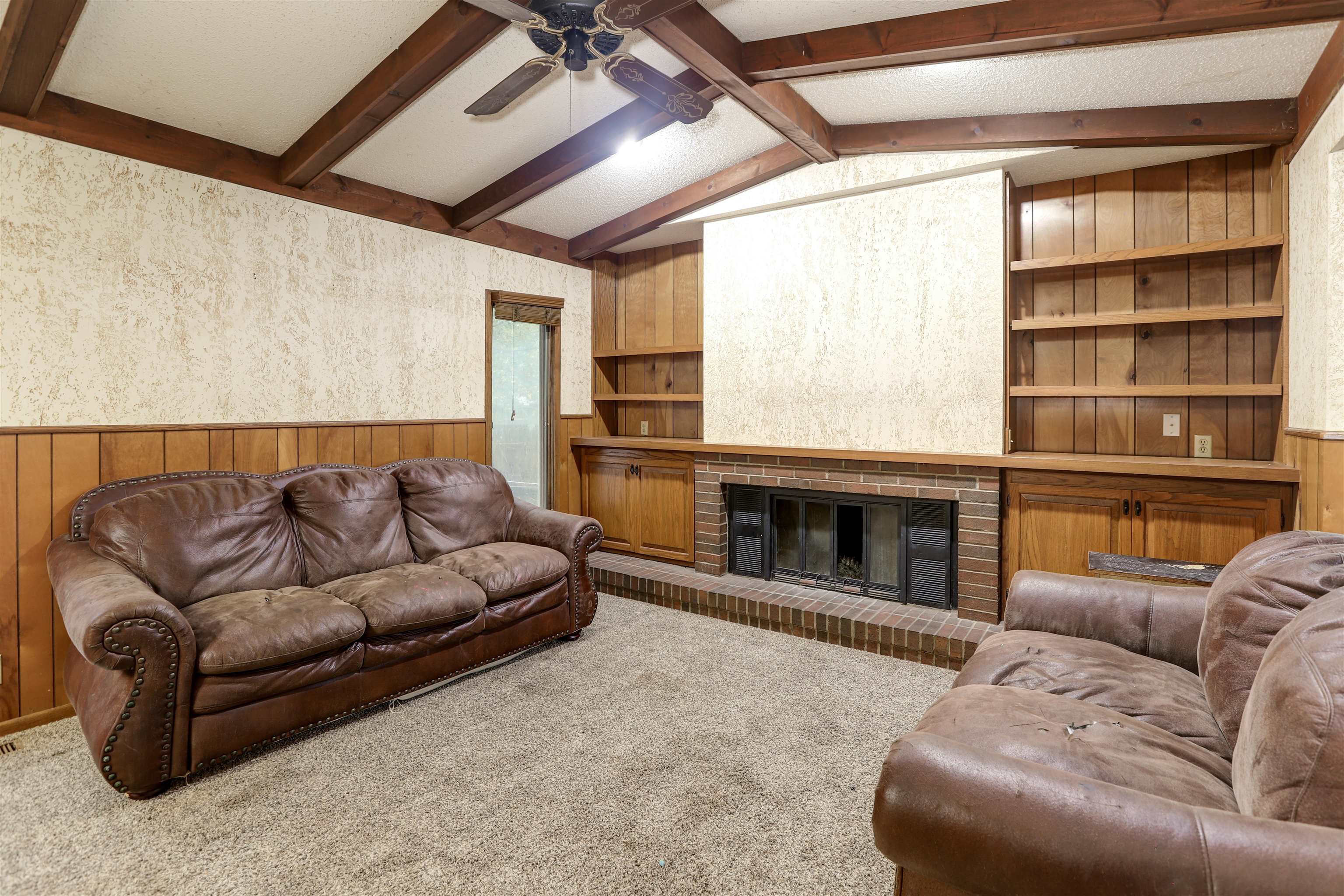 1239 N Illinois Street Wichita KS 67203