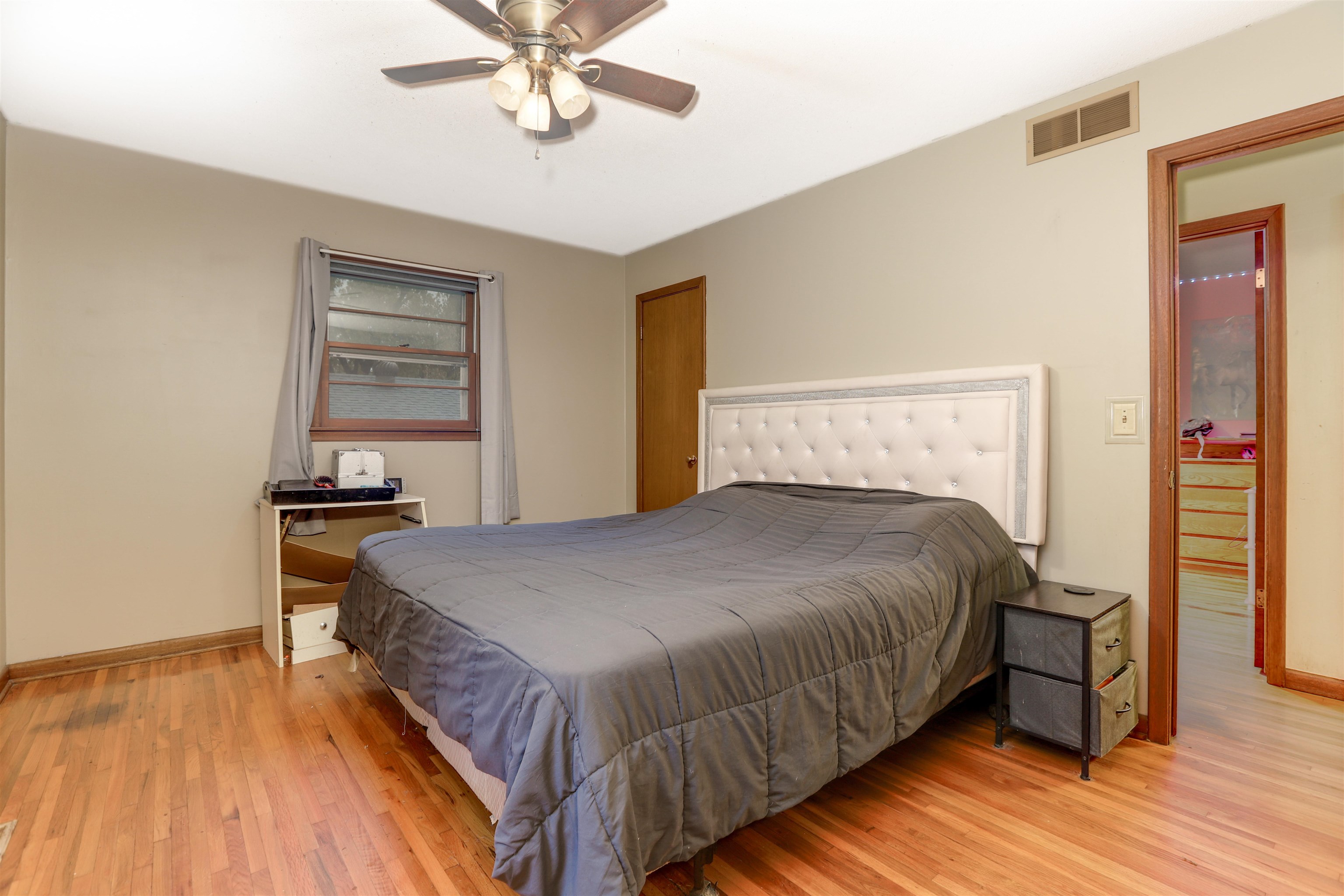 1239 N Illinois Street Wichita KS 67203