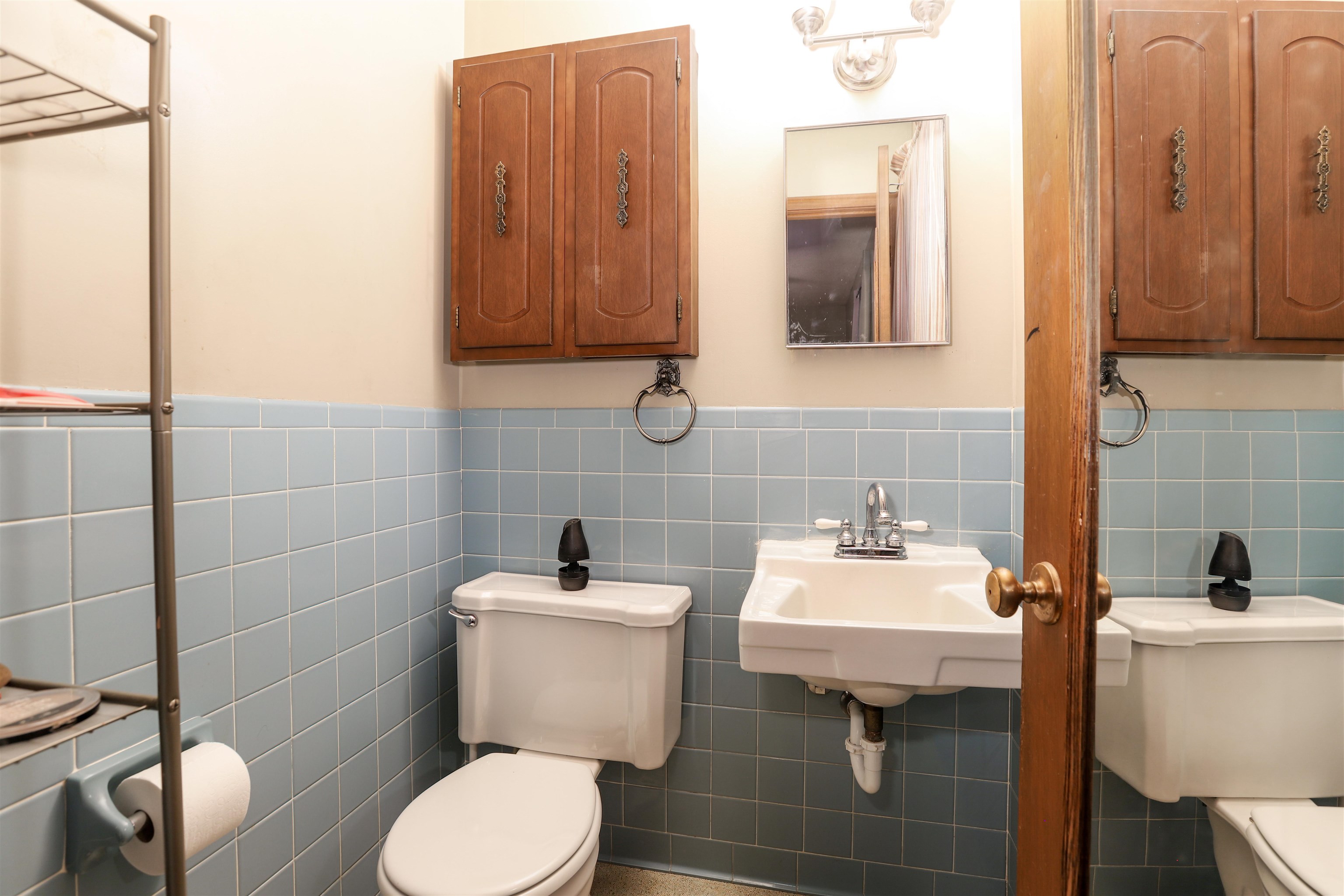 1239 N Illinois Street Wichita KS 67203