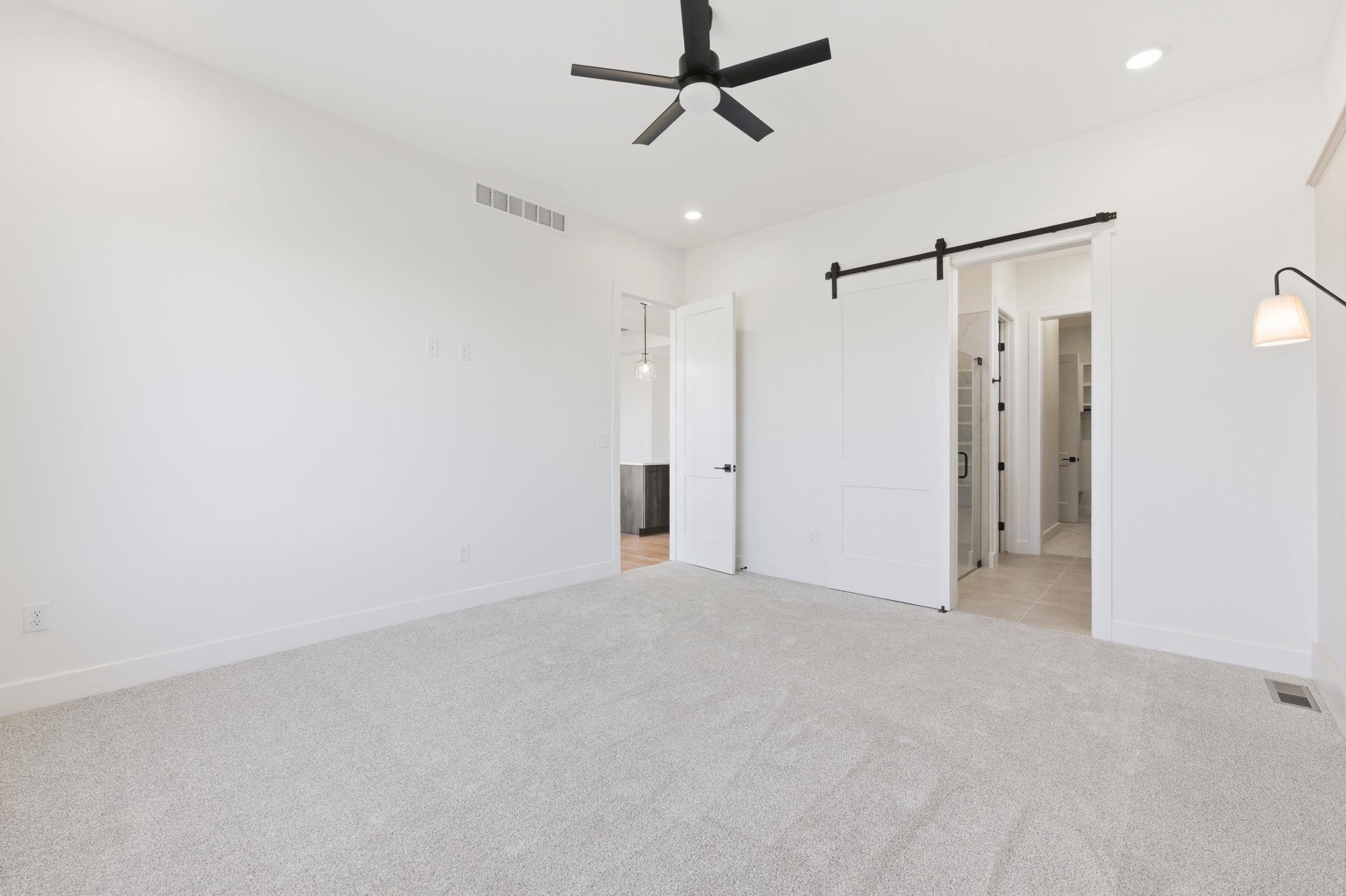 3871 N Estancia Court Wichita KS 67205