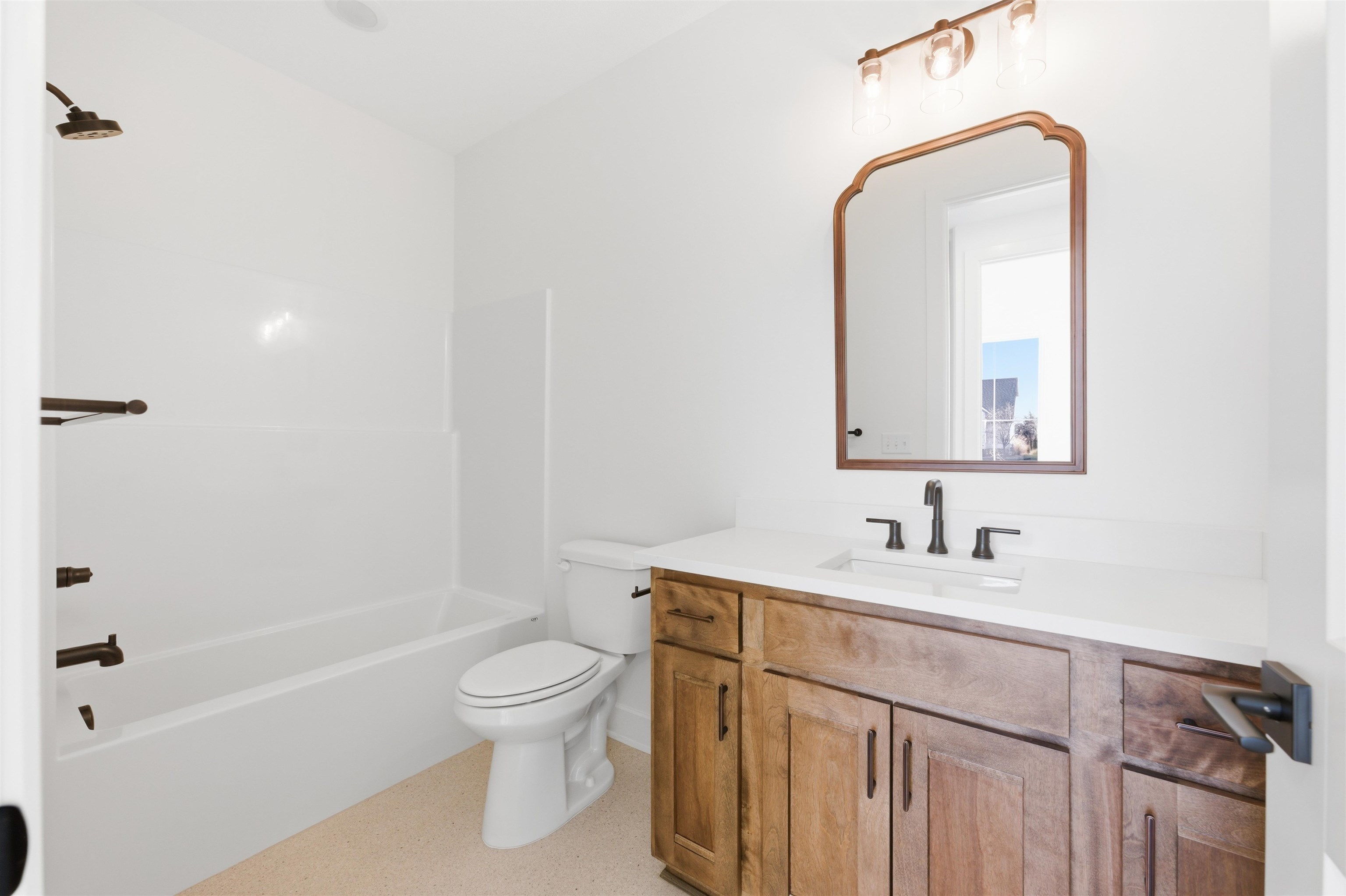 3871 N Estancia Court Wichita KS 67205