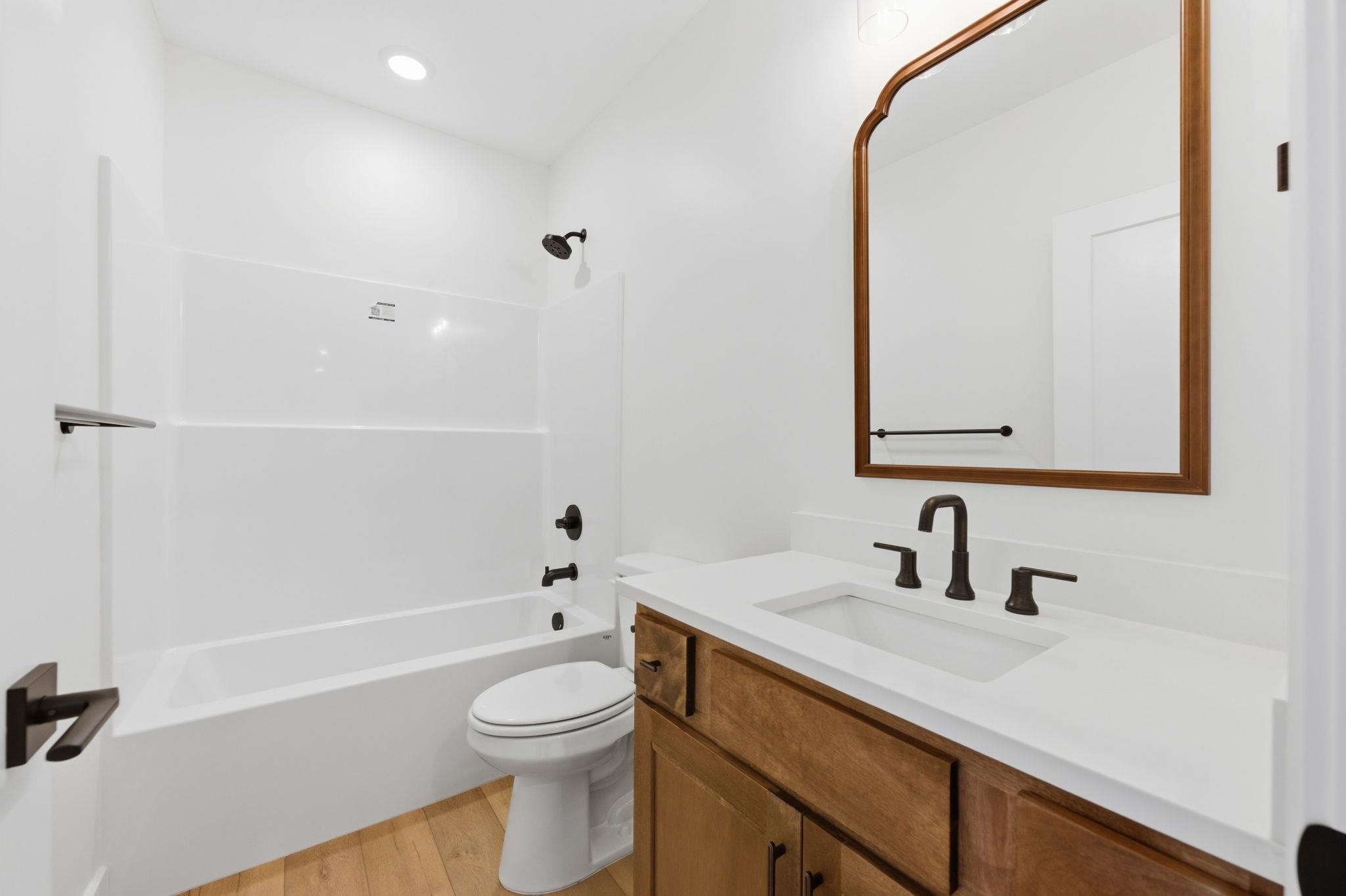 3871 N Estancia Court Wichita KS 67205