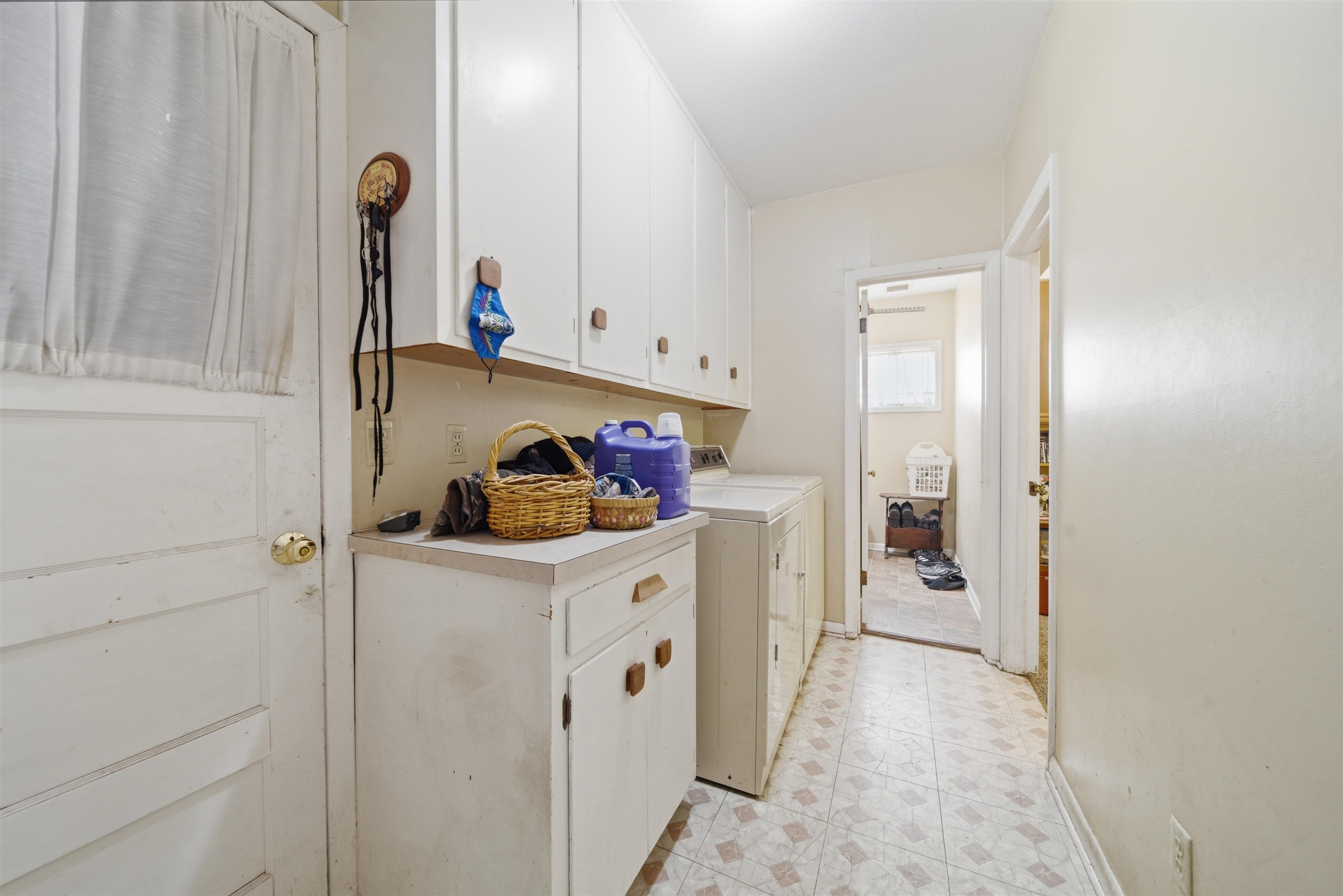 6112 E 9th Street N Wichita KS 67208