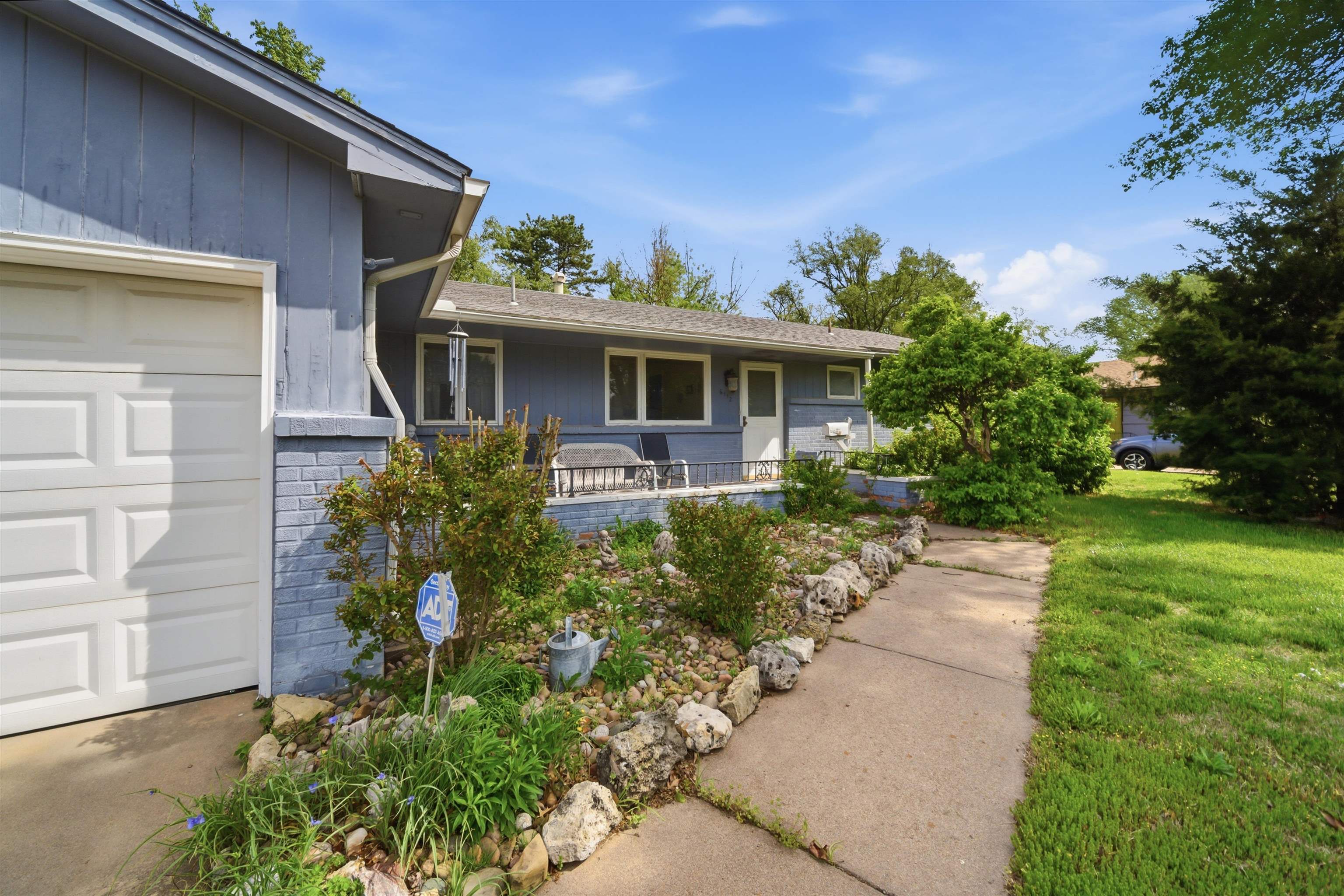 6112 E 9th Street N Wichita KS 67208