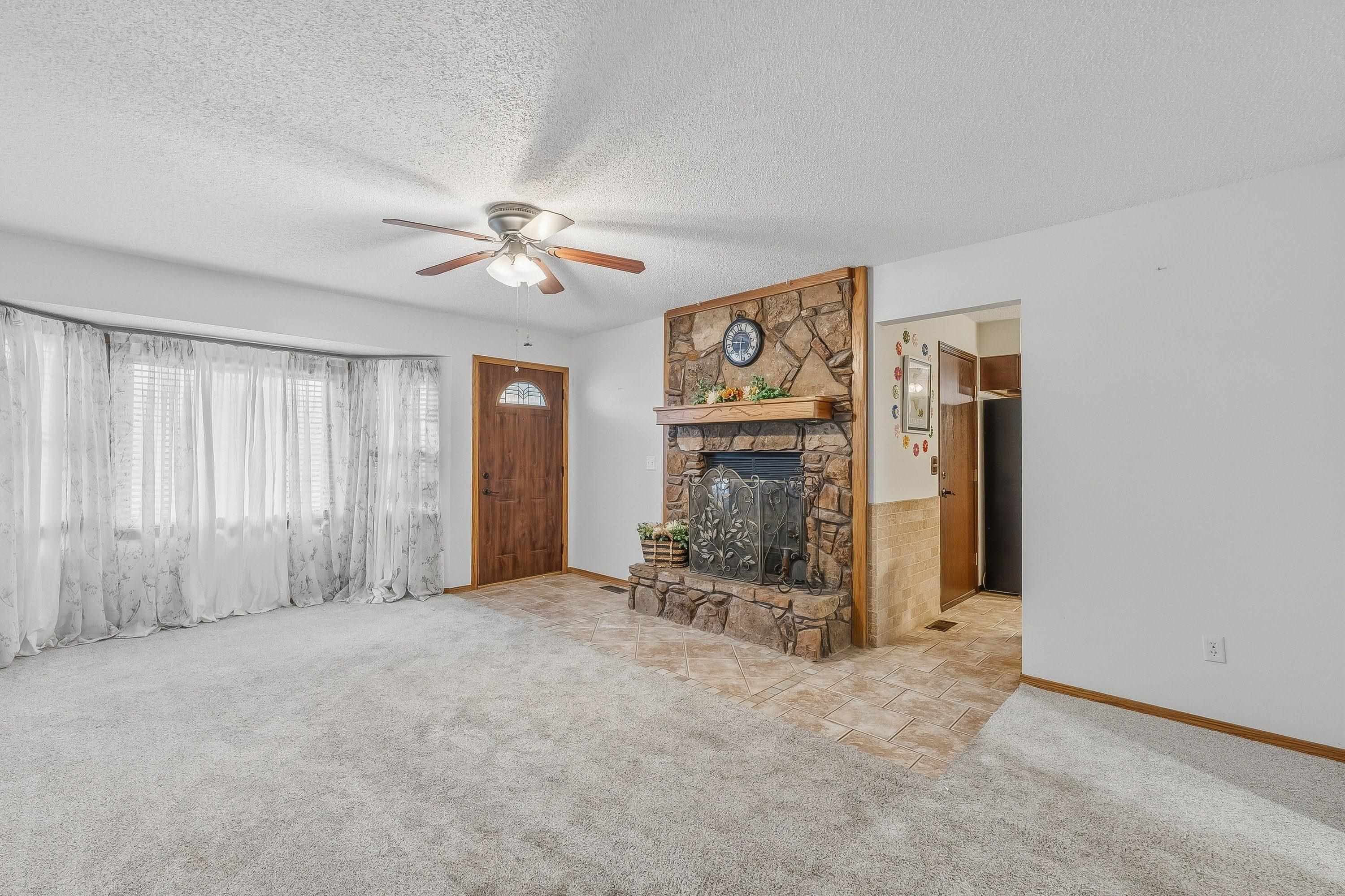 3912 S Arapaho Wichita KS 67215