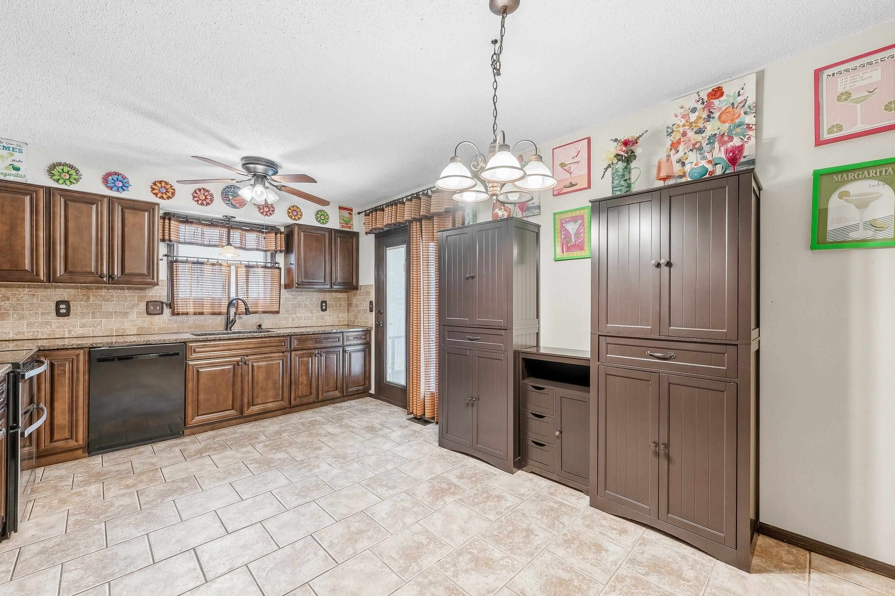 3912 S Arapaho Wichita KS 67215