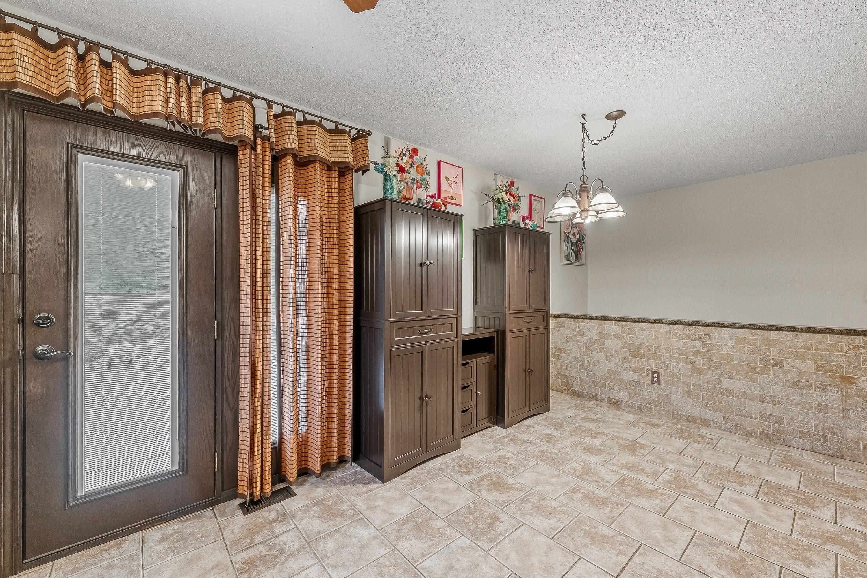 3912 S Arapaho Wichita KS 67215