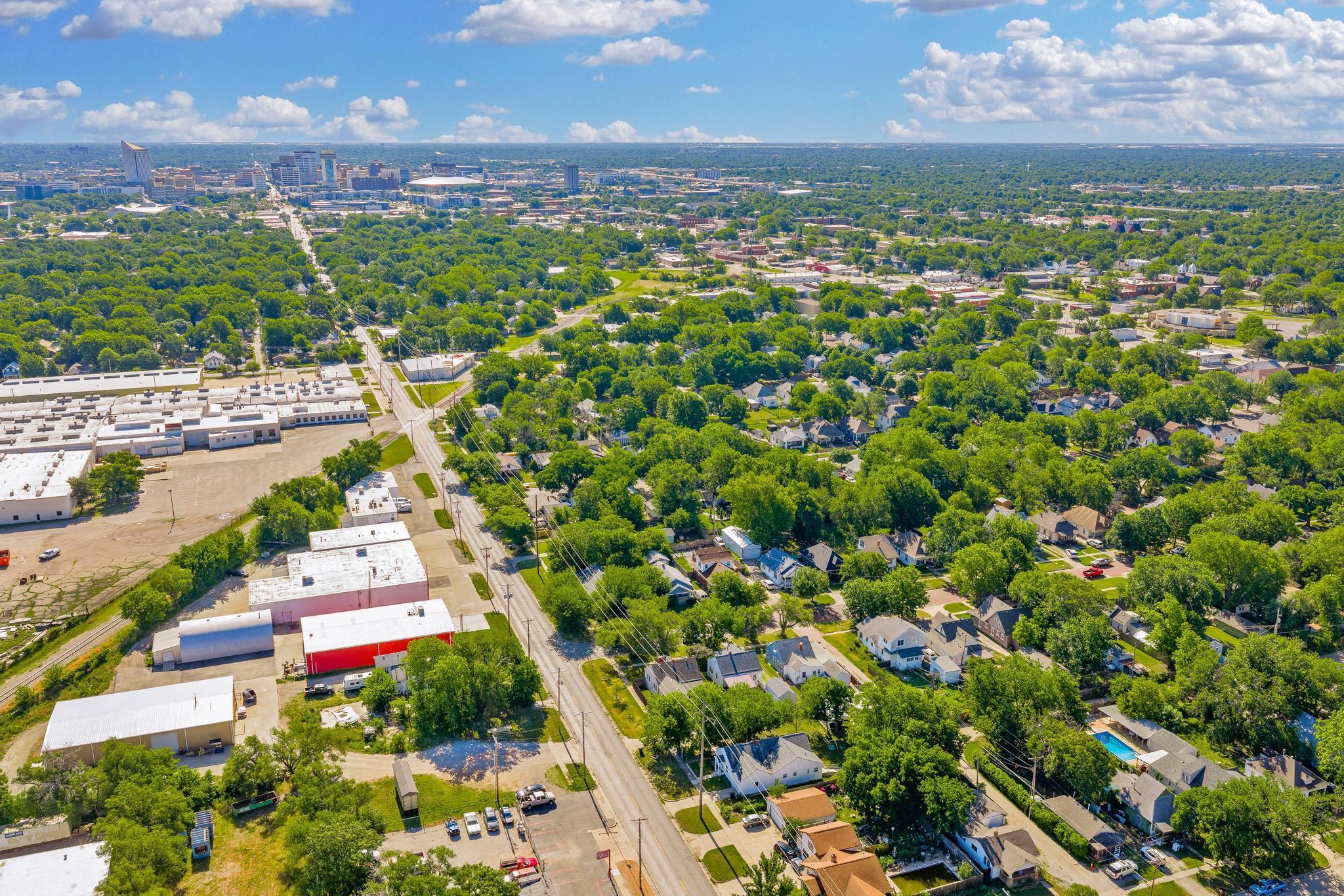257 Clarence Wichita KS 67203-1338