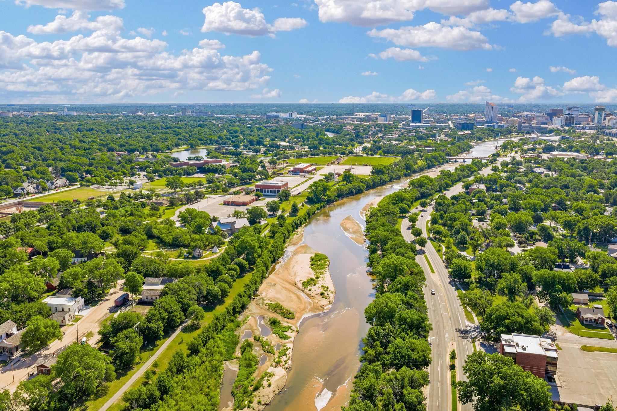 257 Clarence Wichita KS 67203-1338