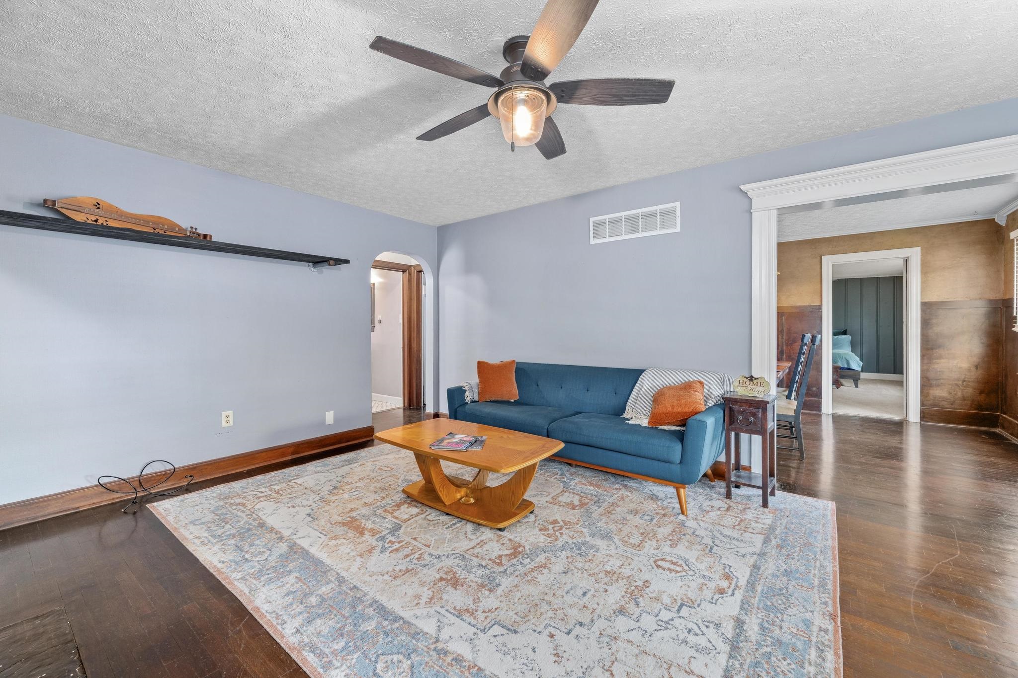 257 Clarence Wichita KS 67203-1338