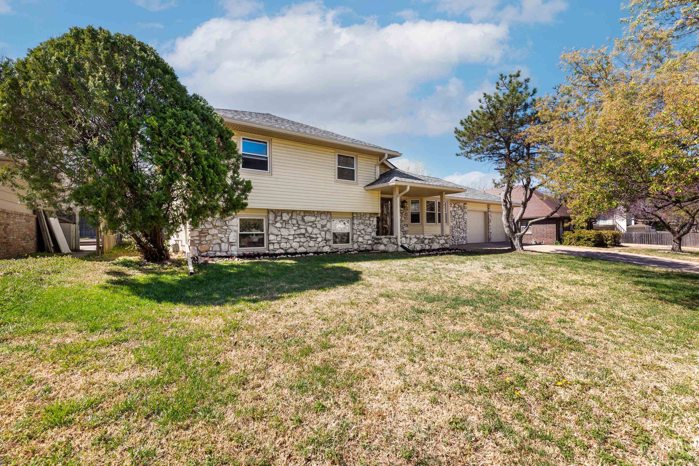 7801 E Pagent Lane Wichita KS 67206